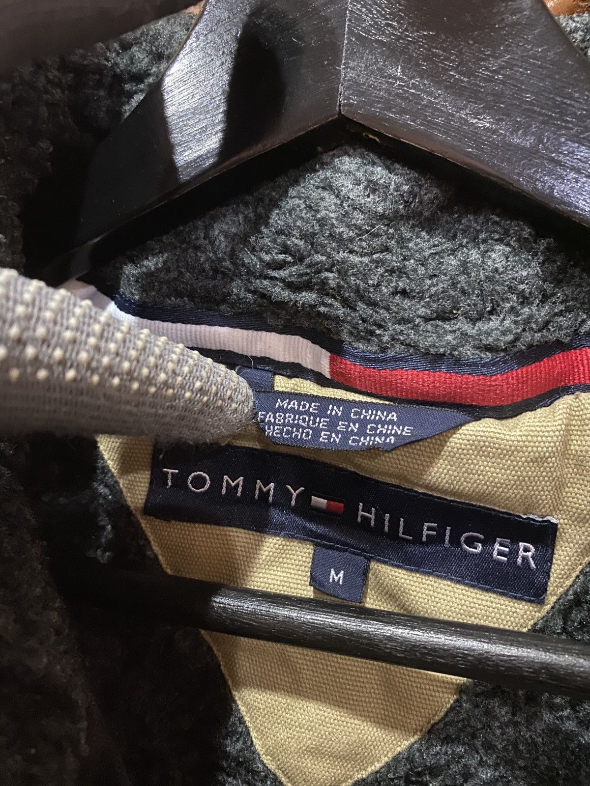 Tommy Hilfiger Vintage Tommy Hilfiger Black Corduroy Panel Winter Jacket Size US M / EU 48-50 / 2 - 8 Thumbnail