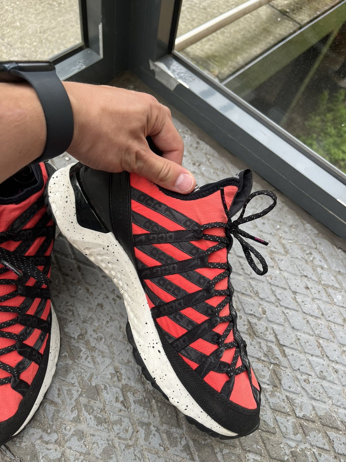 Nike ACG Sneakers Nike ACG react Terra Gobe Bright crimson men’s Size US 10 / EU 43 - 10 Thumbnail