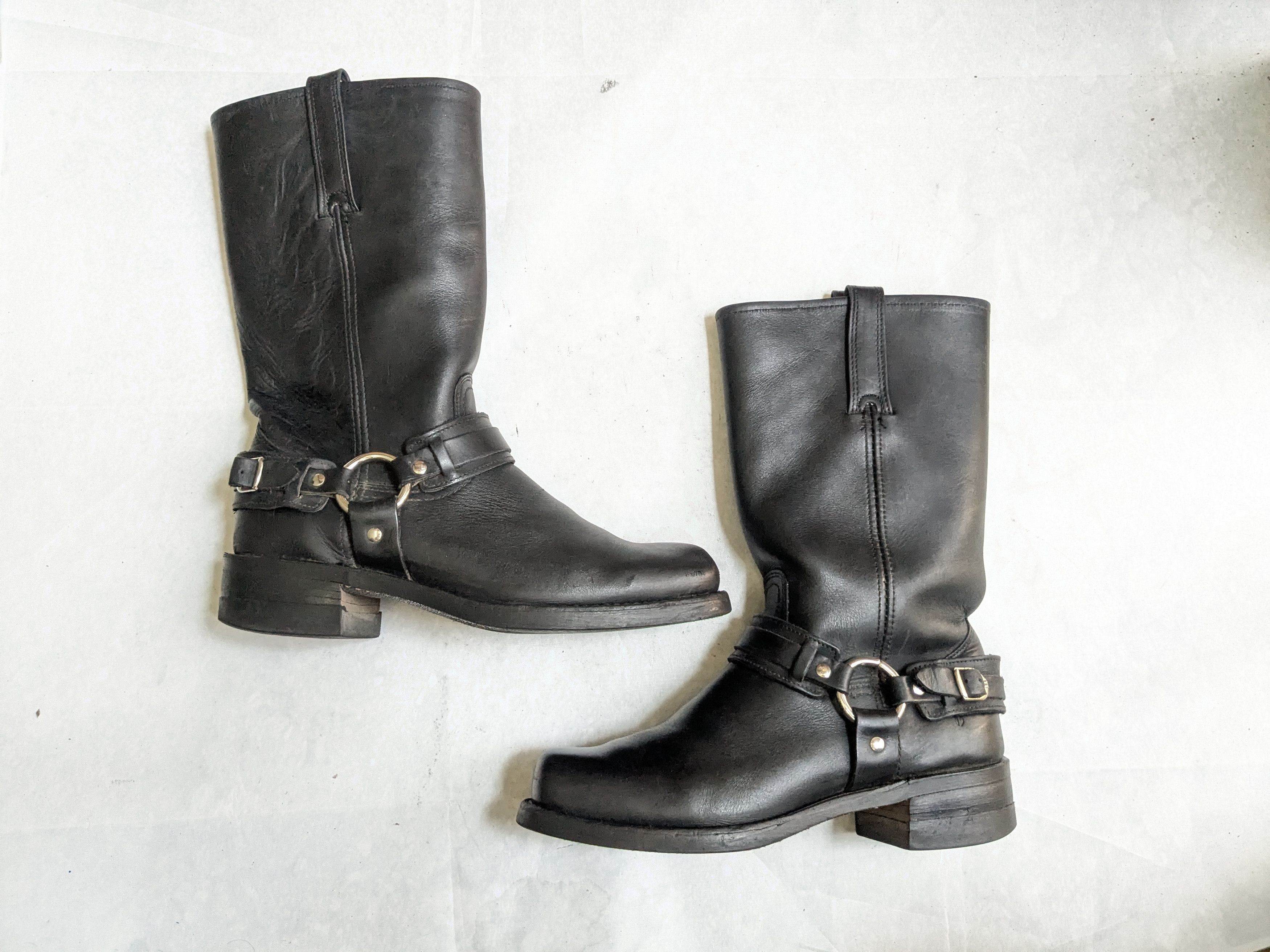 Frye Frye Harness Black Leather 9 W Wide Leather Buckle Belted Size US 9 / EU 42 - 1 Thumbnail