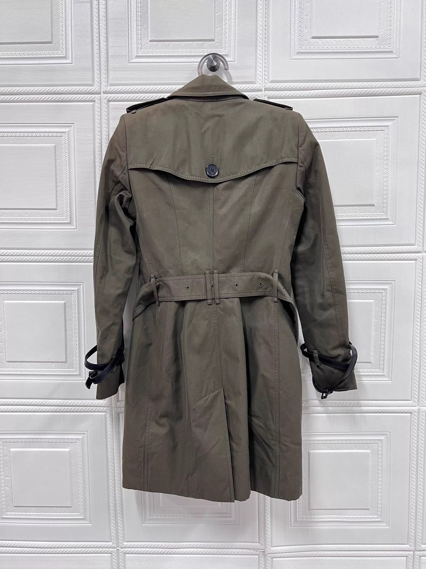 Burberry Burberry Olive Green Double-breasted Trench 32 Mint Size XXS / US 00 / IT 34 - 2 Thumbnail