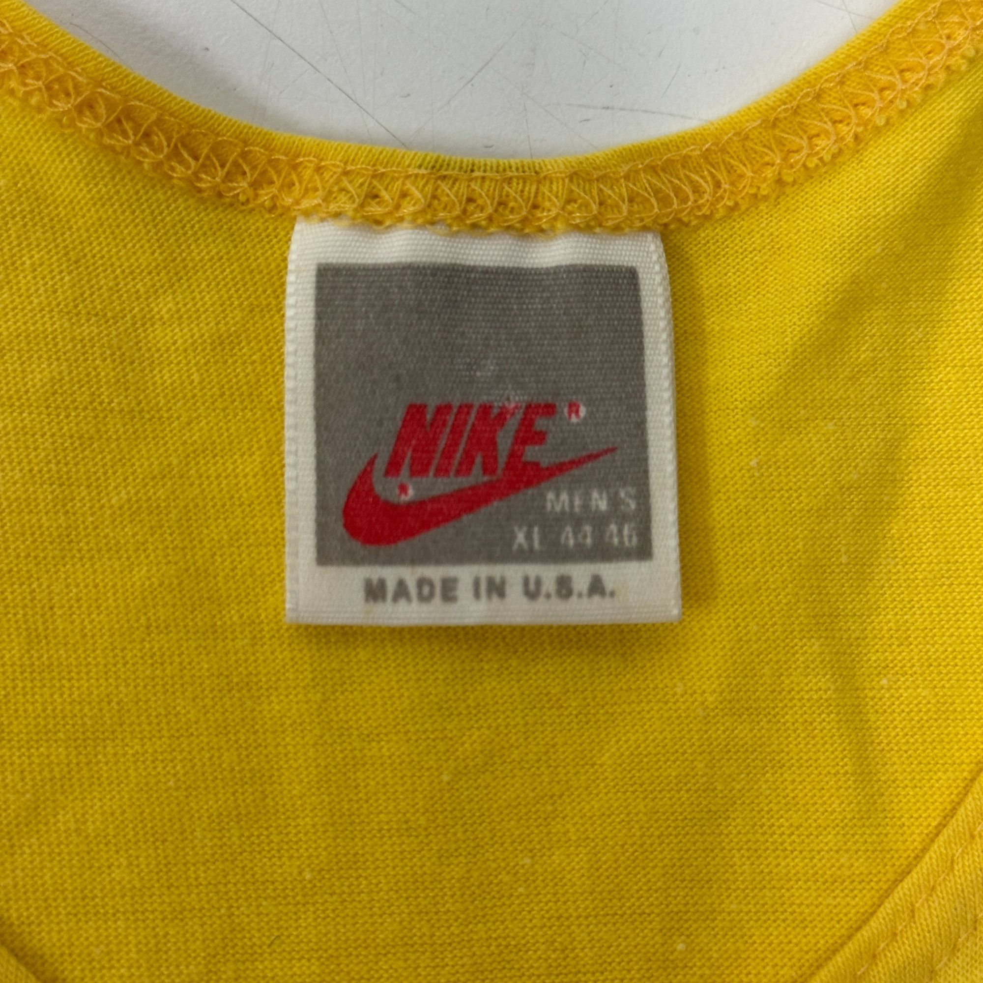 Nike 80's Nike Red Tag Athletic LOGO YELLOW 50/50 Muscle Tank Top Size US XL / EU 56 / 4 - 7 Thumbnail