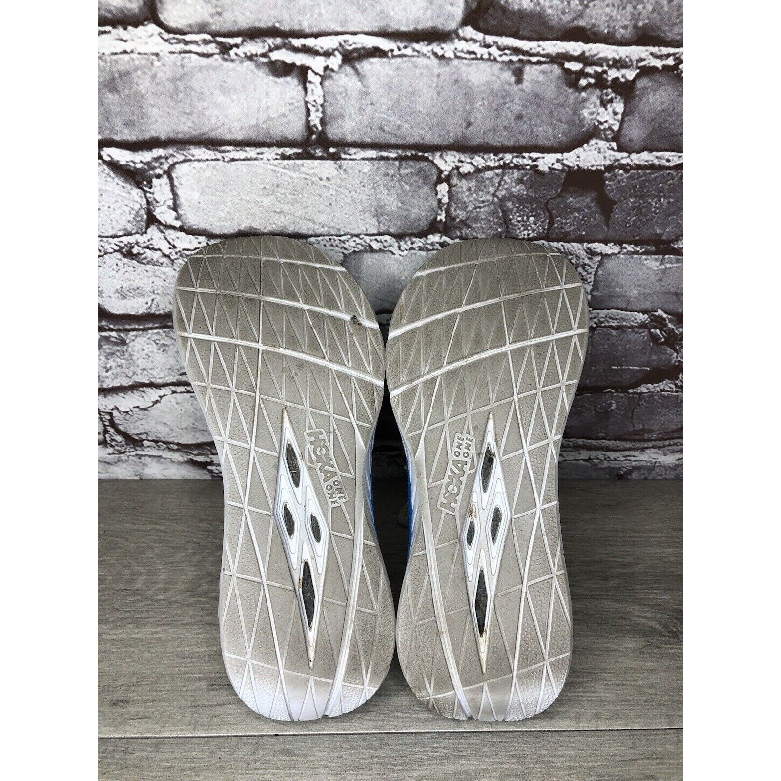 Hoka Hoka One One Carbon X Blue White Running Shoes Women 7B US/3 Size US 7 / IT 37 - 21 Thumbnail
