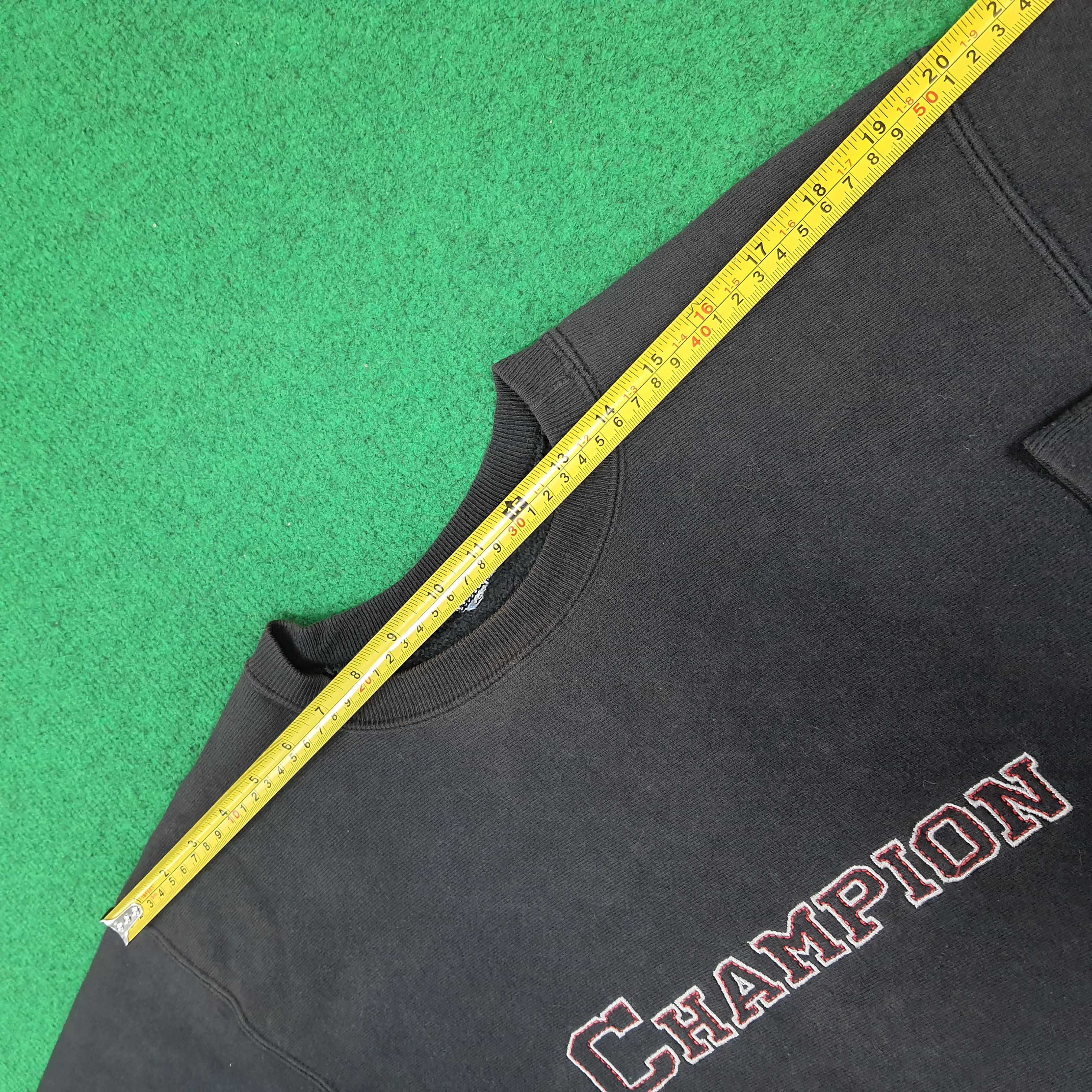 Champion Vintage Champion Black Hoodie Sweatshirt C292N19 Size US M / EU 48-50 / 2 - 8 Thumbnail