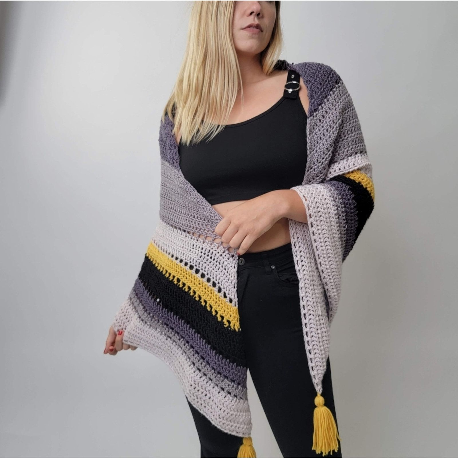 Other 70's Mod Knit Fringe Poncho Shrug Crochet Afghan Poncho Shaw Size ONE SIZE - 6 Thumbnail