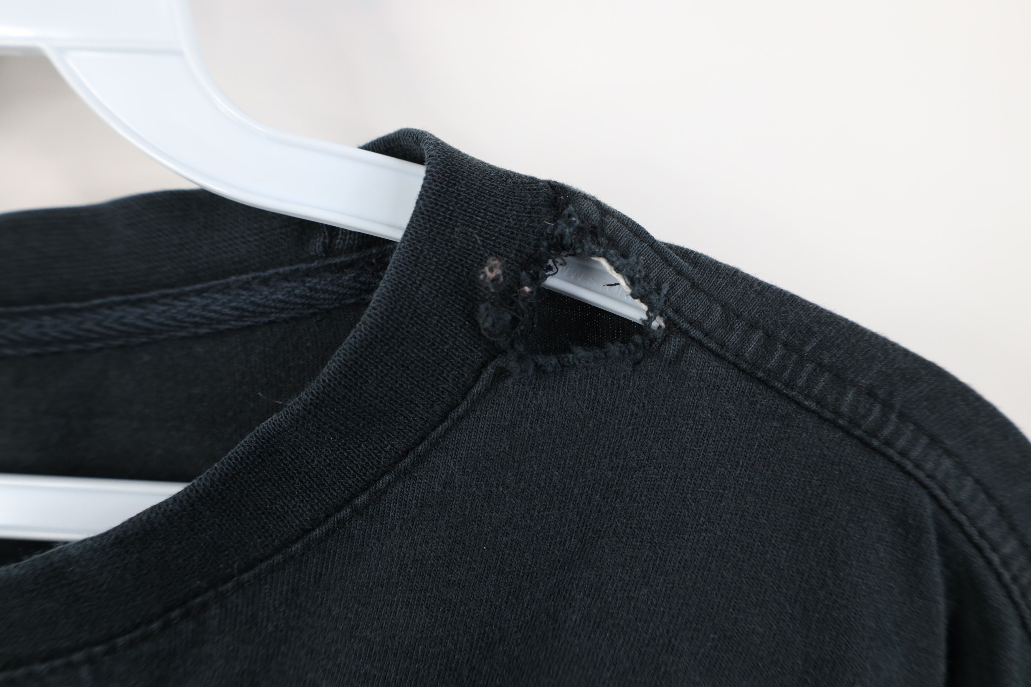 Levi's Vintage 90s Y2K Levis Spell Out Baggy Fit T-Shirt Black Size US L / EU 52-54 / 3 - 5 Thumbnail