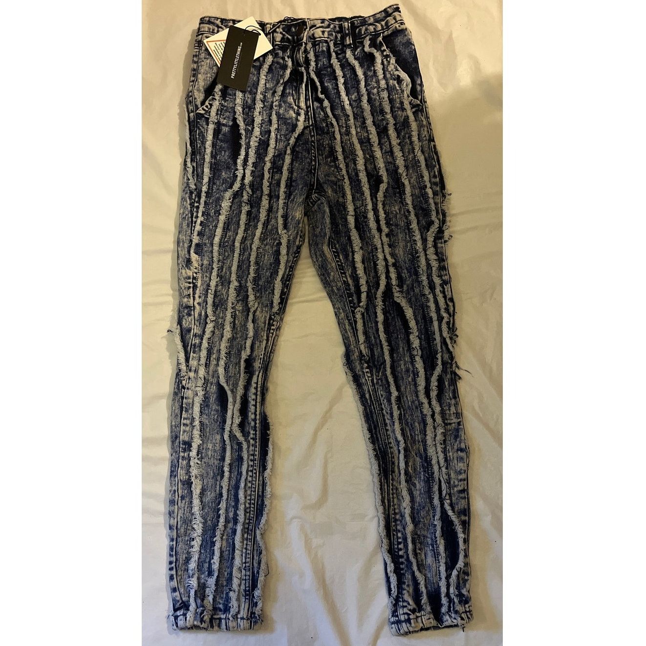 Other Pretty Little Thing Flare Jean - Size: 8 - Washed Blue Size 30" / US 8 / IT 44 - 1 Thumbnail