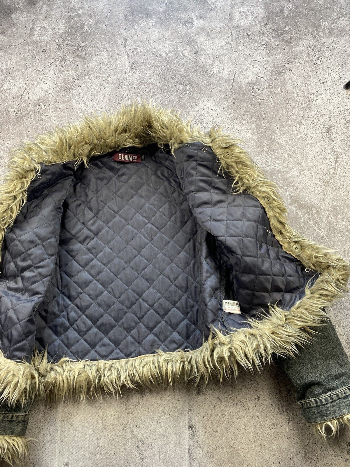Beauty Beast -vintage Y2K Fur Collar Cropped Denim ifsixwasnine LGB Size US S / EU 44-46 / 1 - 6 Thumbnail
