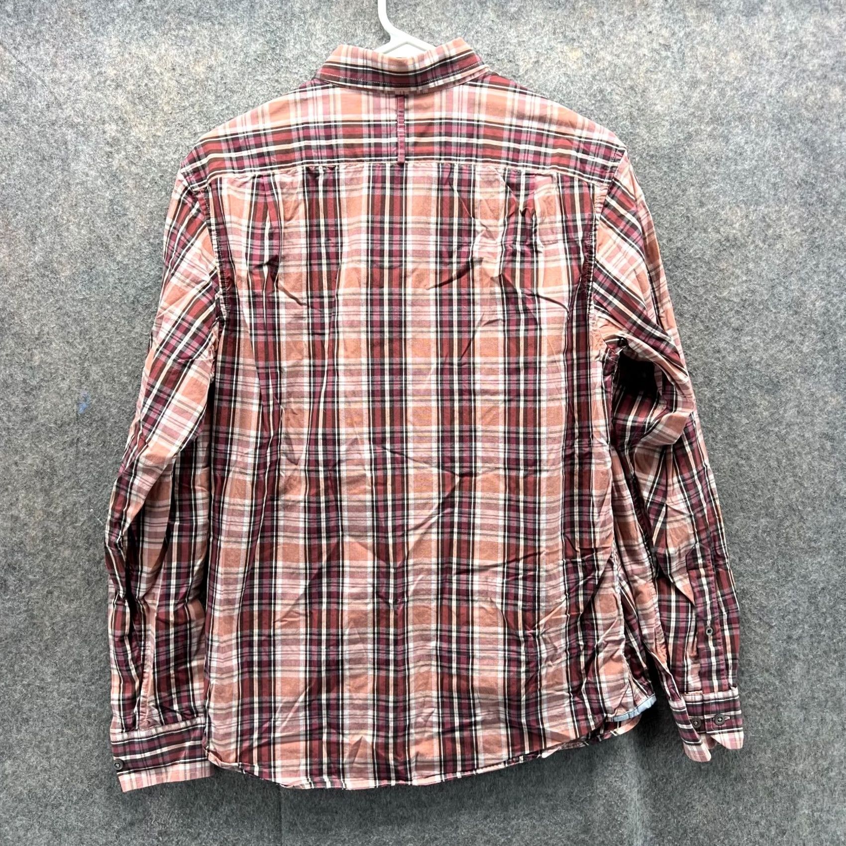 Banana Republic VINTAGE Banana Republic Shirt Men Small Adult Red Plaid Button-Down Casual Preppy Dress Size US S / EU 44-46 / 1 - 3 Thumbnail