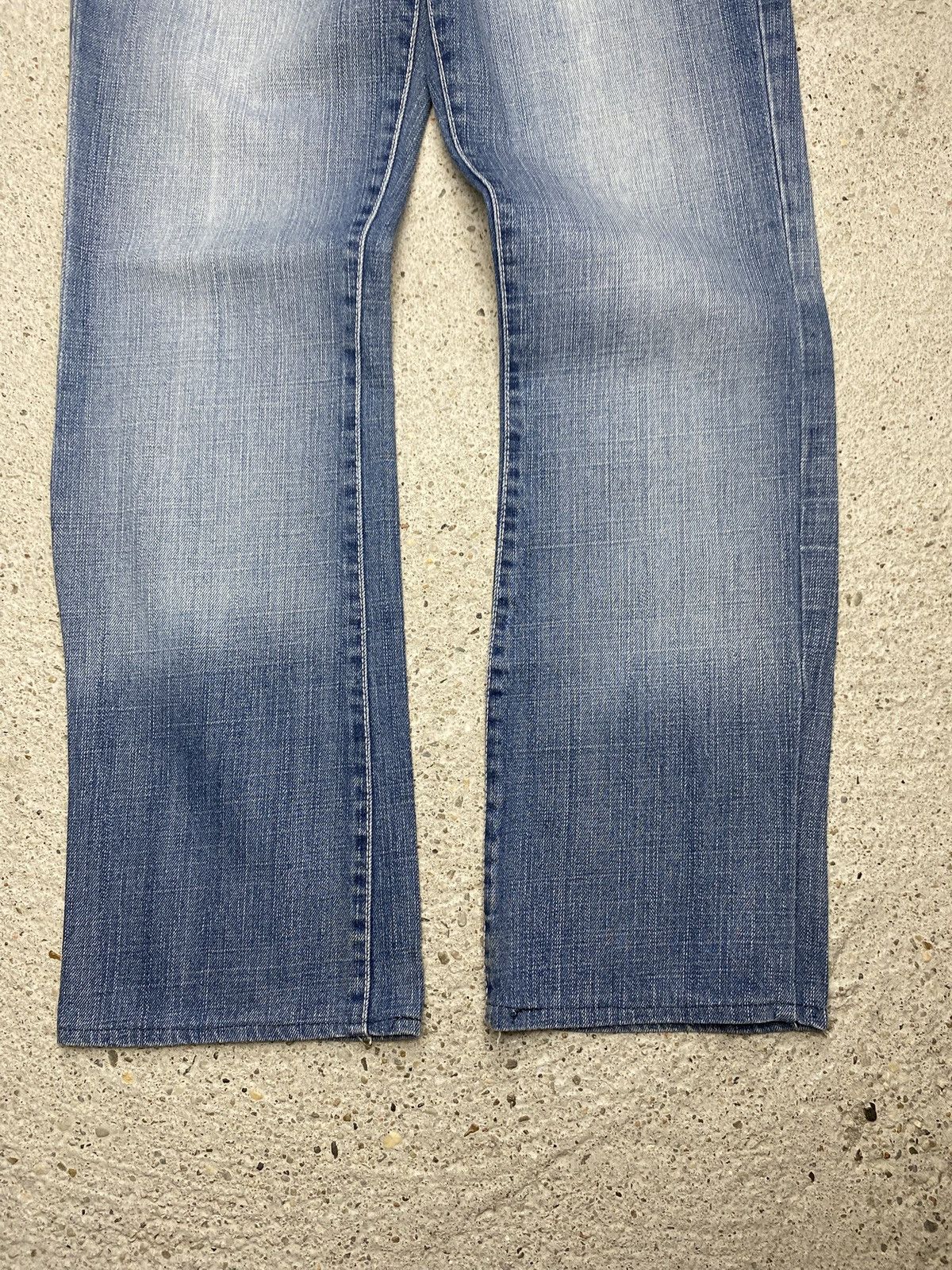 Victoria Beckham Victoria beckham rock republic bootcut light washed jeans Size 29" - 10 Thumbnail