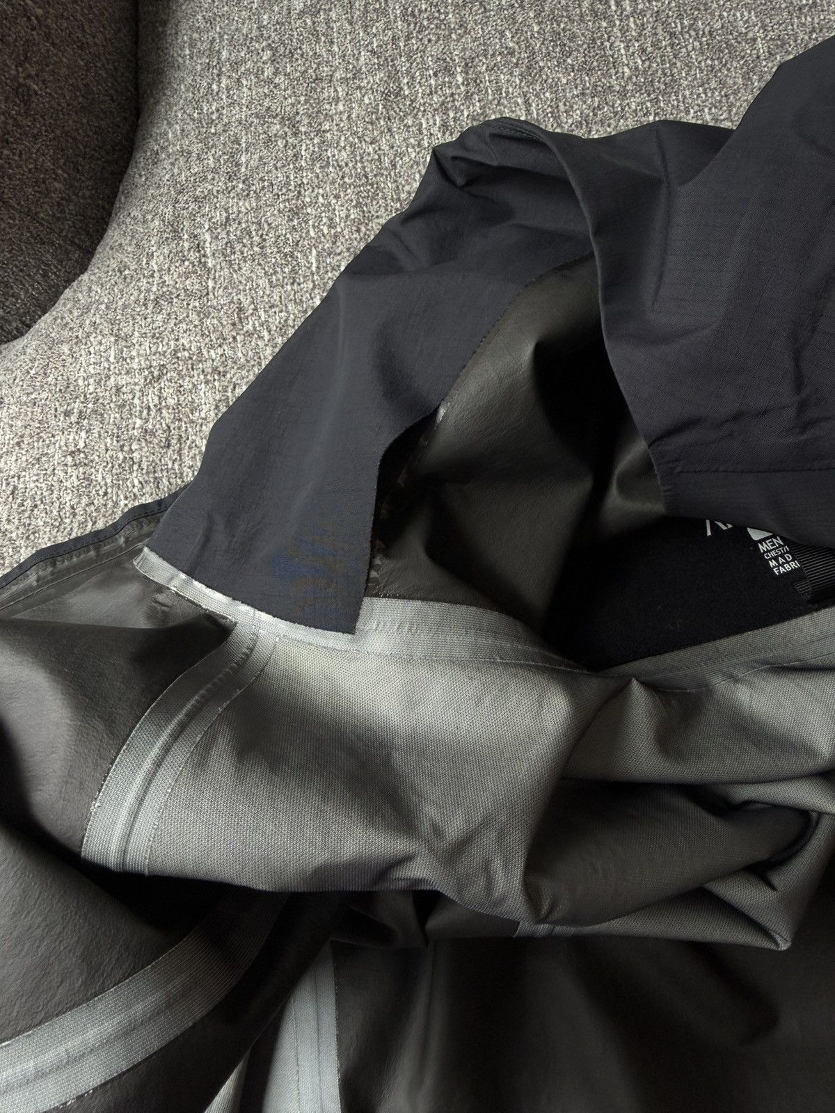 Arc'teryx Arc'teryx Beta SL Hybrid Jacket Men's 2018 Size US S / EU 44-46 / 1 - 9 Thumbnail