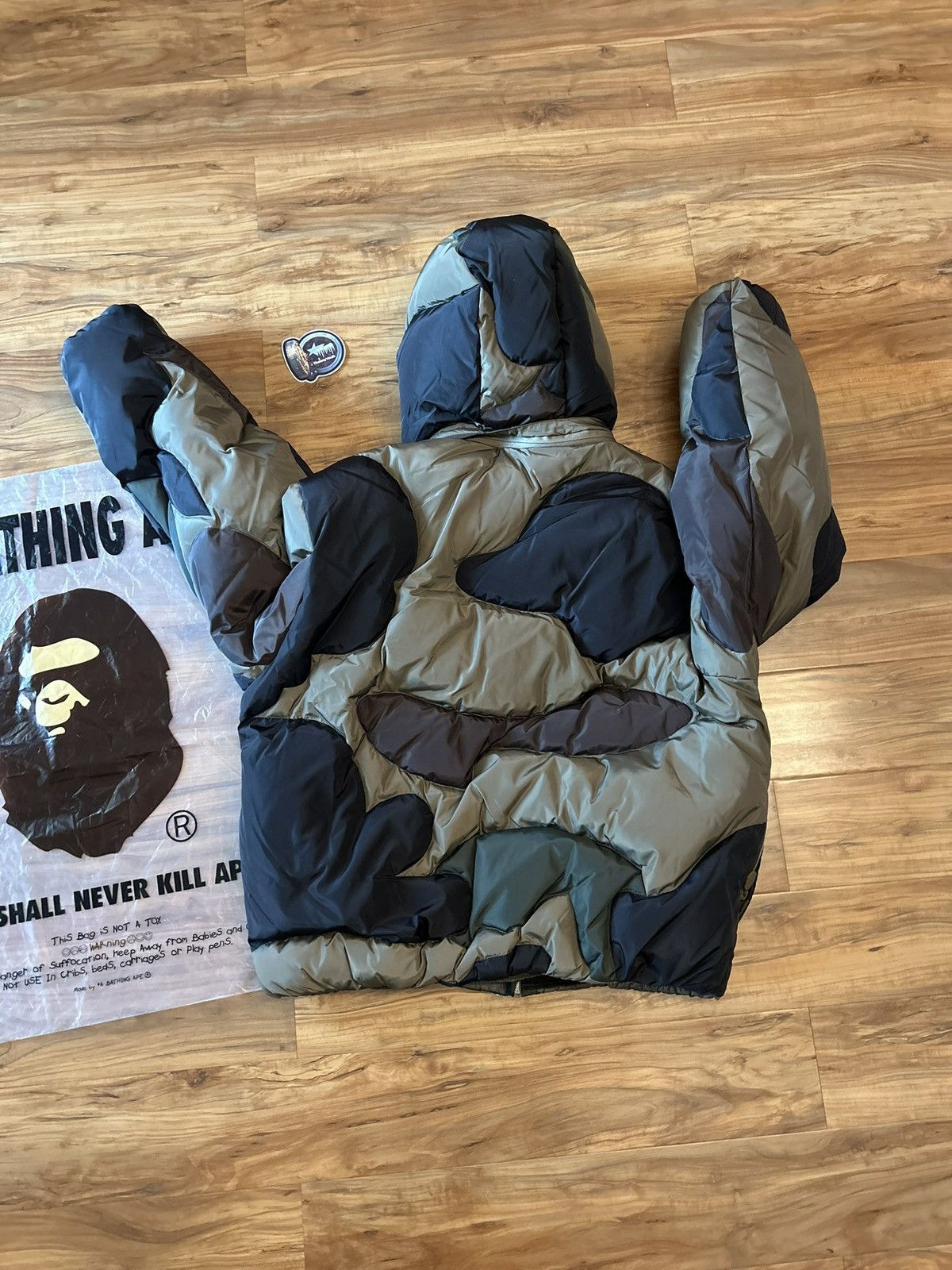 Bape NEW Bape Mega 1st Camo Winter Jacket Size US M / EU 48-50 / 2 - 8 Thumbnail