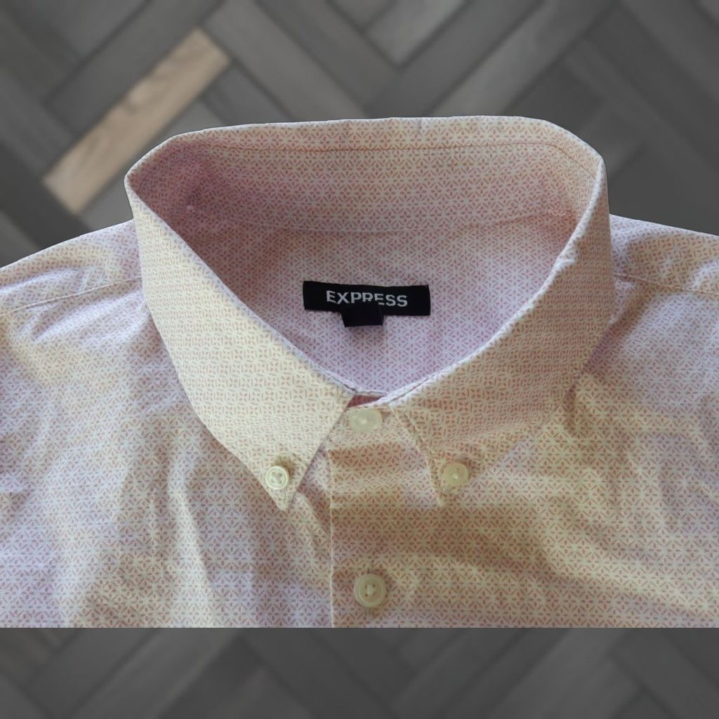 Express VINTAGE Express Men's Long Sleeve Cotton Button-Front Shirt Size L Pink Geometric 2000s Size US L / EU 52-54 / 3 - 1 Thumbnail