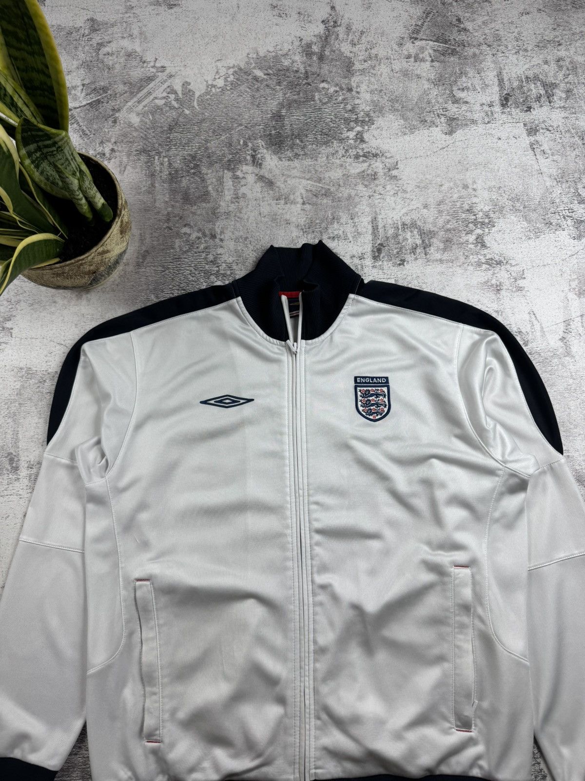 Umbro England Track National Vintage Training Umbro Soccer Football Zip Jacket Jersey Size US L / EU 52-54 / 3 - 5 Thumbnail