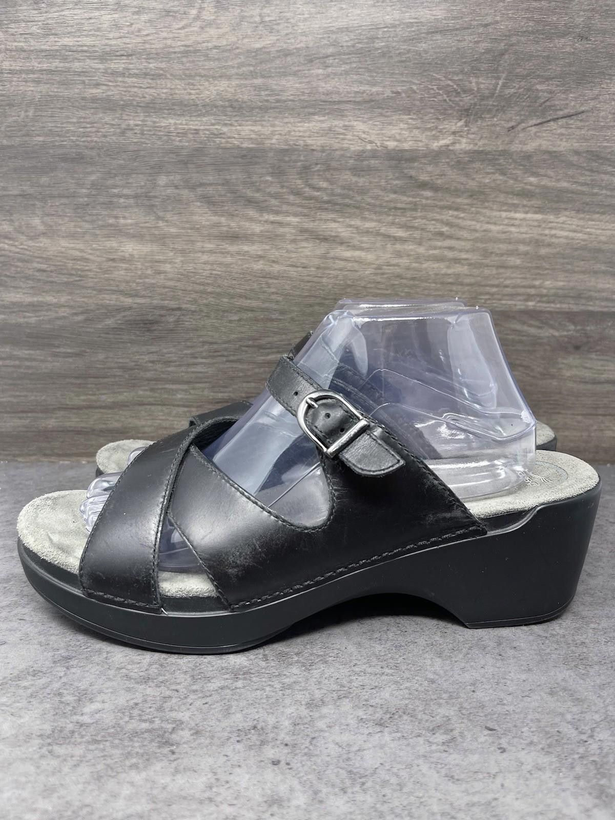 Dansko Dansko Sela Shoes Womens Size 11 (42) Black Sandals Size US 11 / IT 41 - 1 Thumbnail