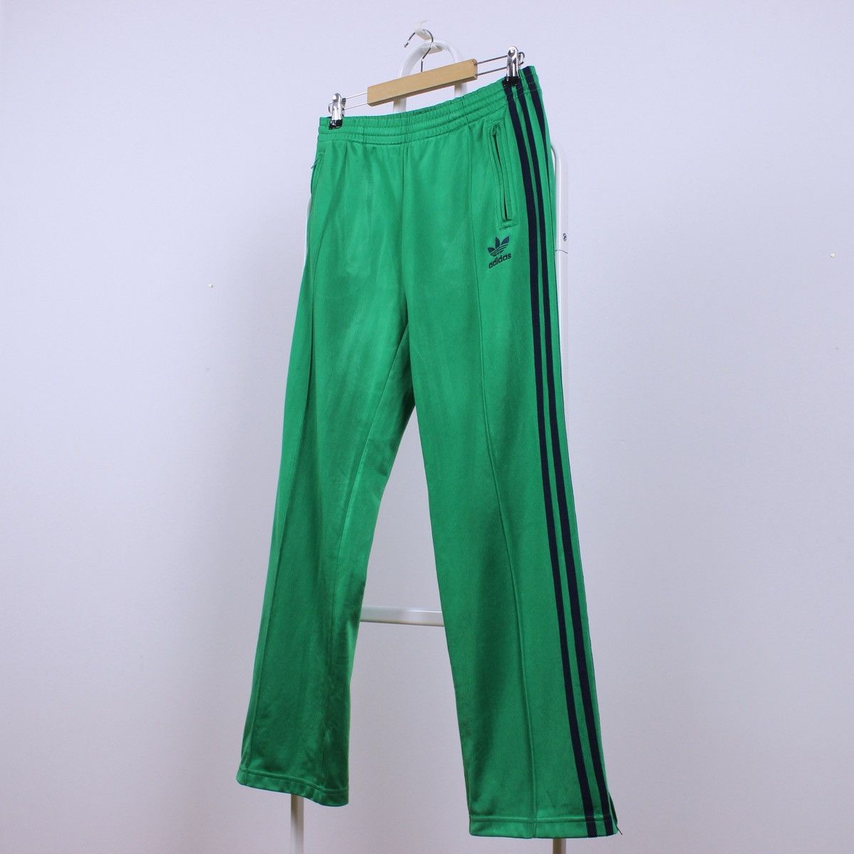 Adidas Vintage Adidas Joggers Size 27" / US 4 / IT 40 - 2 Thumbnail