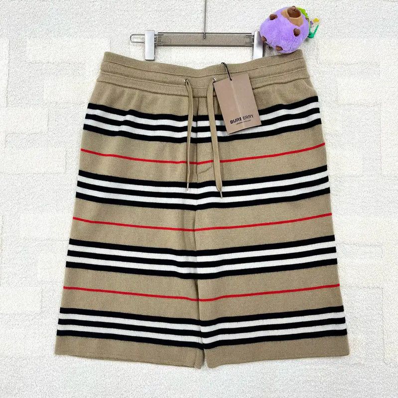 Burberry Burberry Khaki Striped Men's Shorts Size US 34 / EU 50 - 1 Thumbnail
