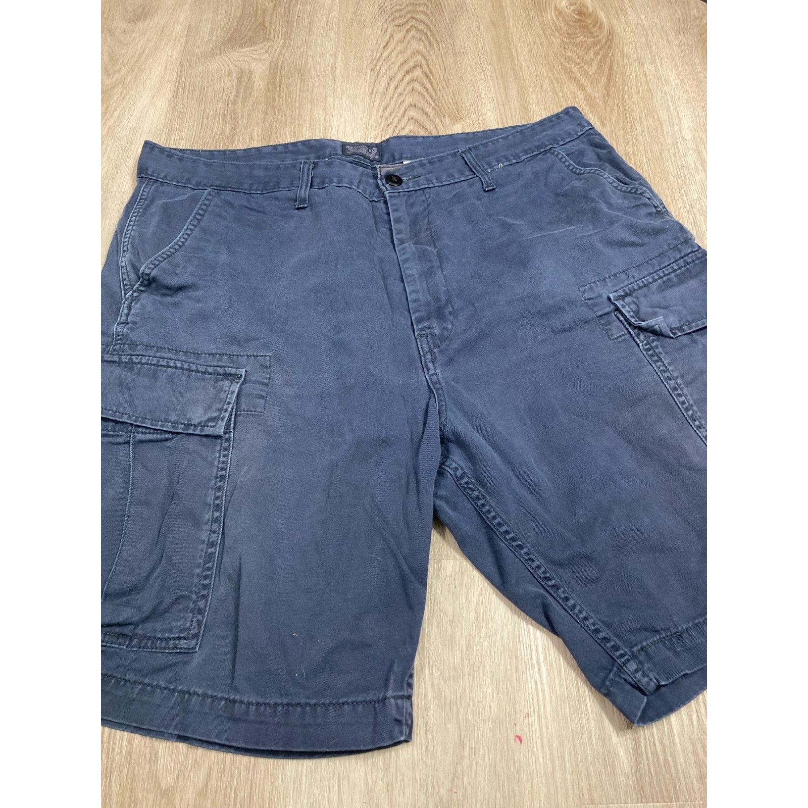 Levi's Levi's Cargo Shorts Men's Blue 36 Casual Outdoor Wear Summer Size US 36 / EU 52 - 5 Thumbnail