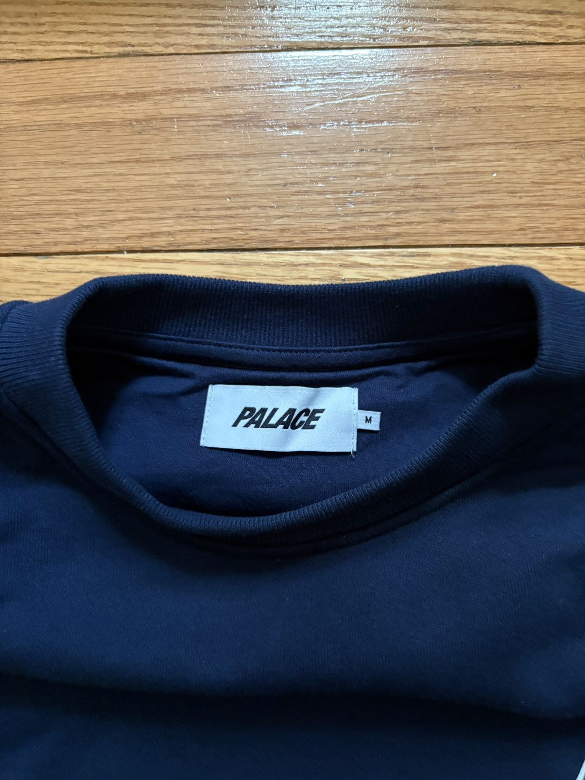 Palace Palace Skateboard OG P3 CREW FOX SIZING S/S 26 Description Size US M / EU 48-50 / 2 - 17 Thumbnail