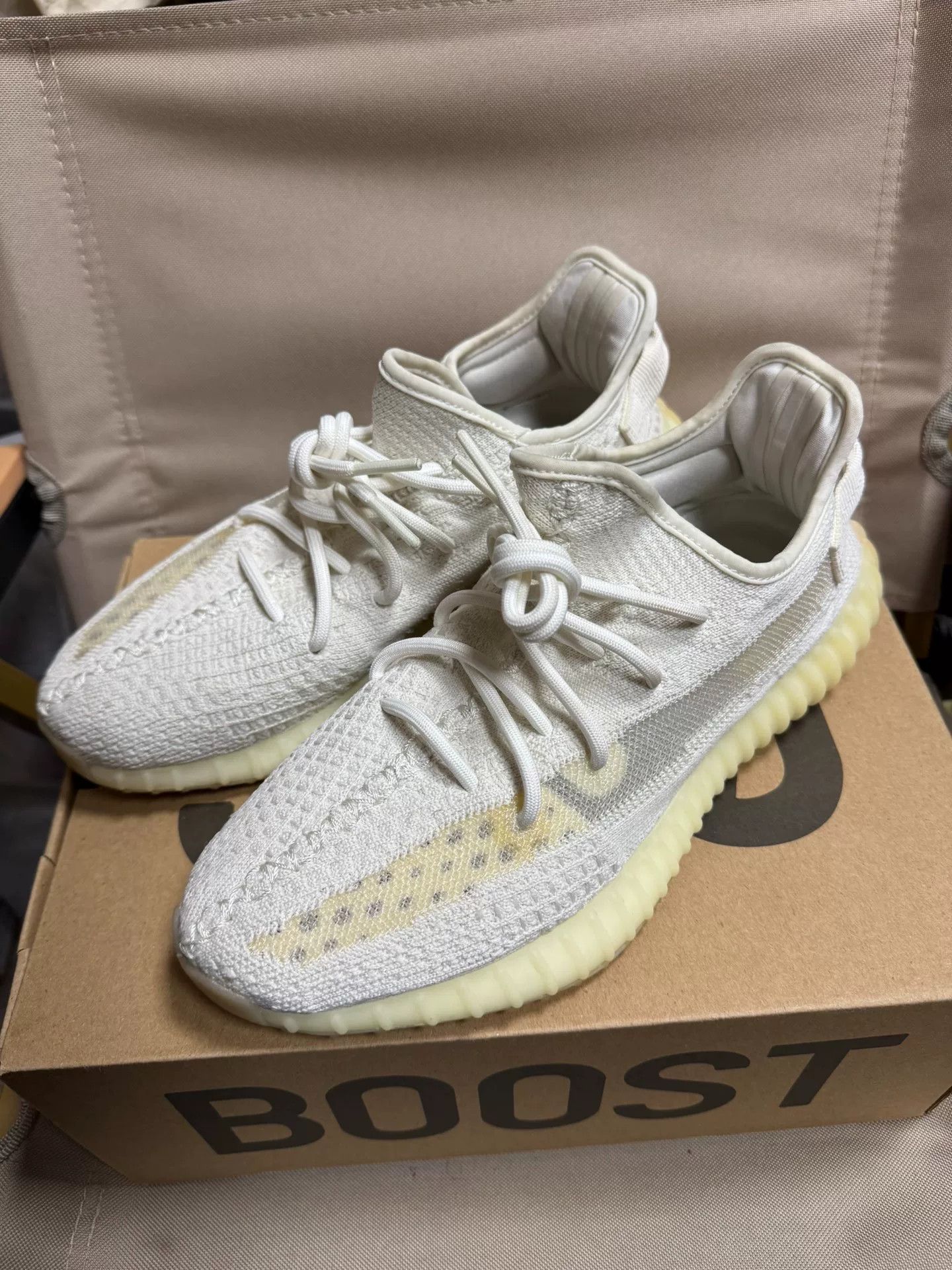 Adidas Adidas YEEZY350 White Lowtop Sneakers 35 Men Size US 5 / EU 37 - 1 Thumbnail