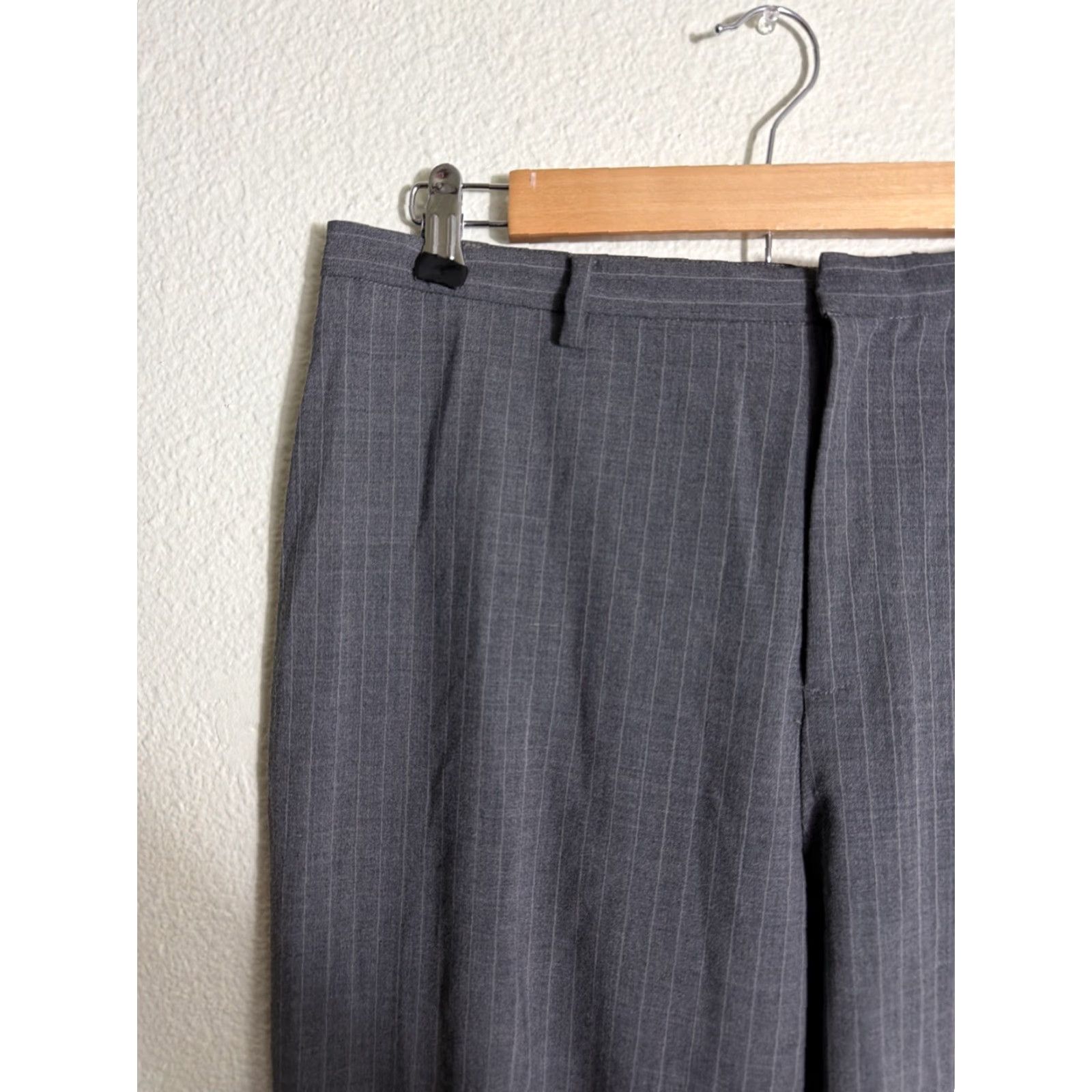 Gap VINTAGE Gap Y2K Women’s 14R Wool Polyester Gray Pinstripe Wide-Leg Dress Pants 34x32 Women Size 36" / US 14 / IT 50 - 4 Thumbnail