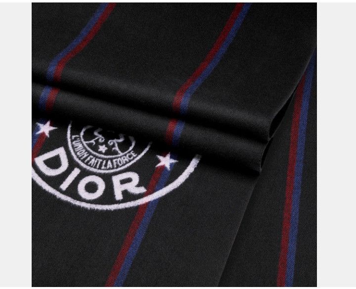 Dior o1w1db10425 34UFO2 Size: OS / Union Scarf in Black Size ONE SIZE - 4 Thumbnail
