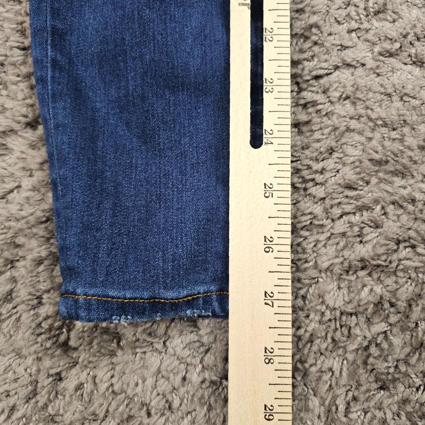Good American Good American Jeans Women 24 Skinny Mid Rise Distressed Blue Good Waist Stretch 27 Inseam Size 42" / US 20 - 6 Thumbnail