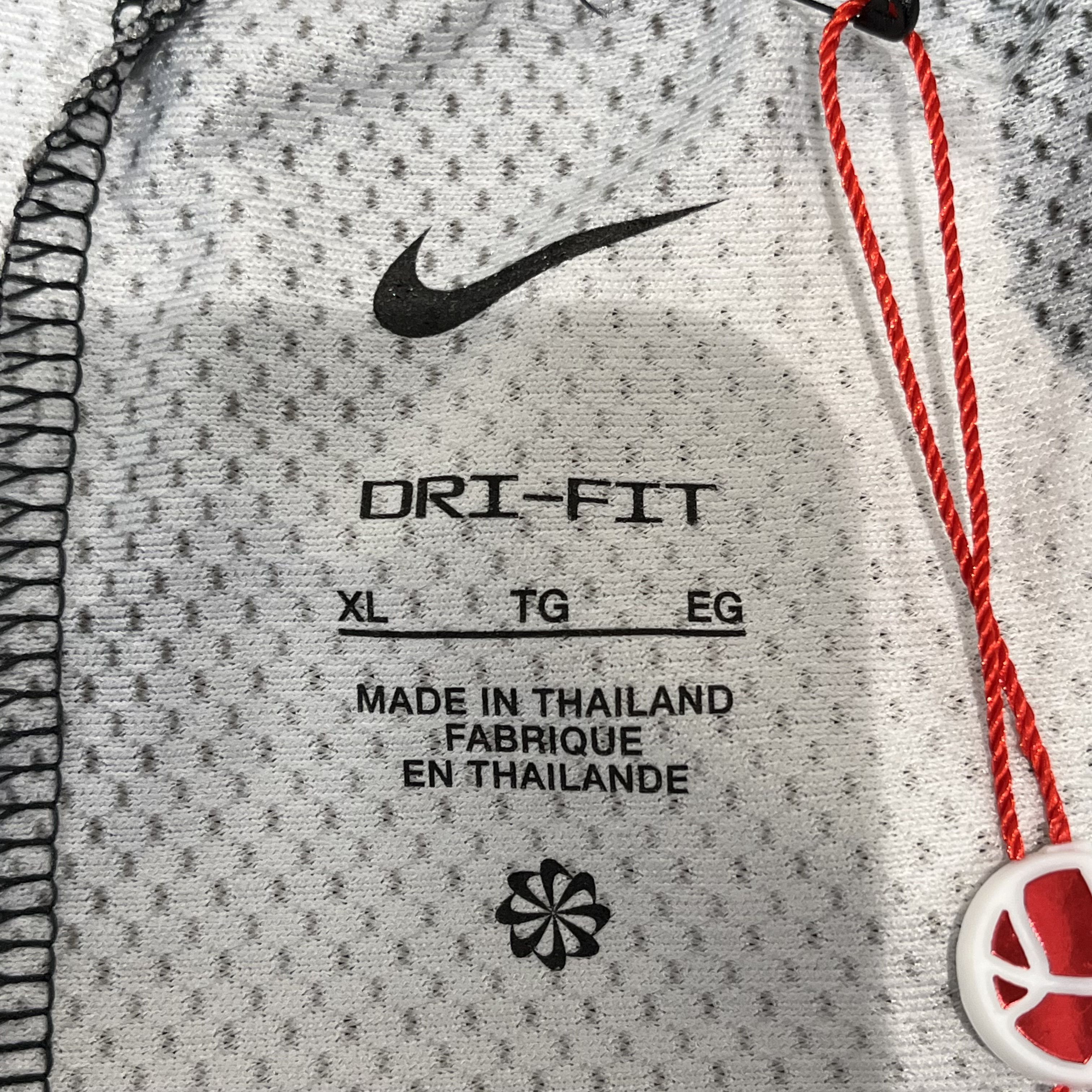 Nike Nike Mesh Shorts Size US 36 / EU 52 - 3 Thumbnail