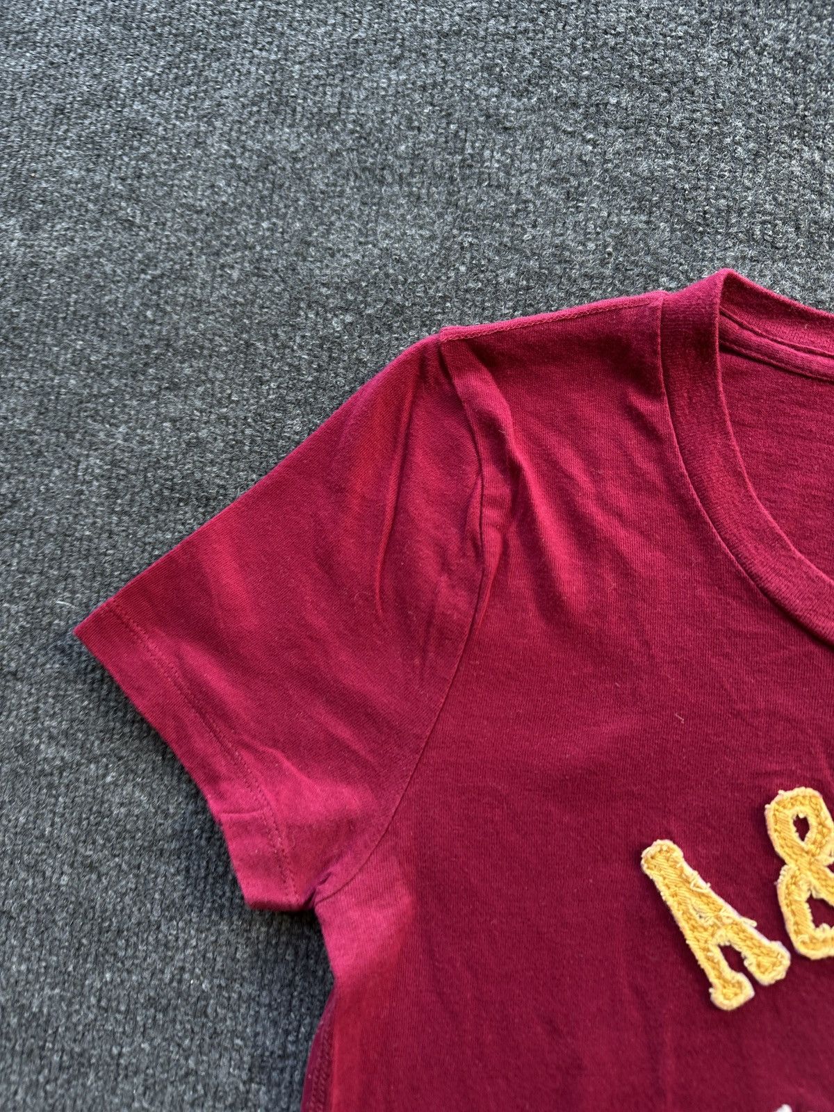 Abercrombie & Fitch 🚨 ABERCROMBIE & FITCH WMN Y2K VNTG V NECK BIG LOGO BABY DOLL Size M / US 6-8 / IT 42-44 - 5 Thumbnail