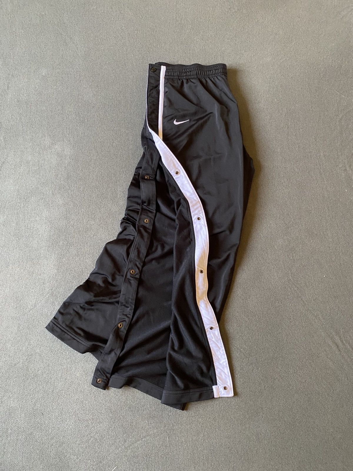 Nike Vintage Nike Button Sweatpants Wide Leg Size US 42 / EU 58 - 5 Thumbnail