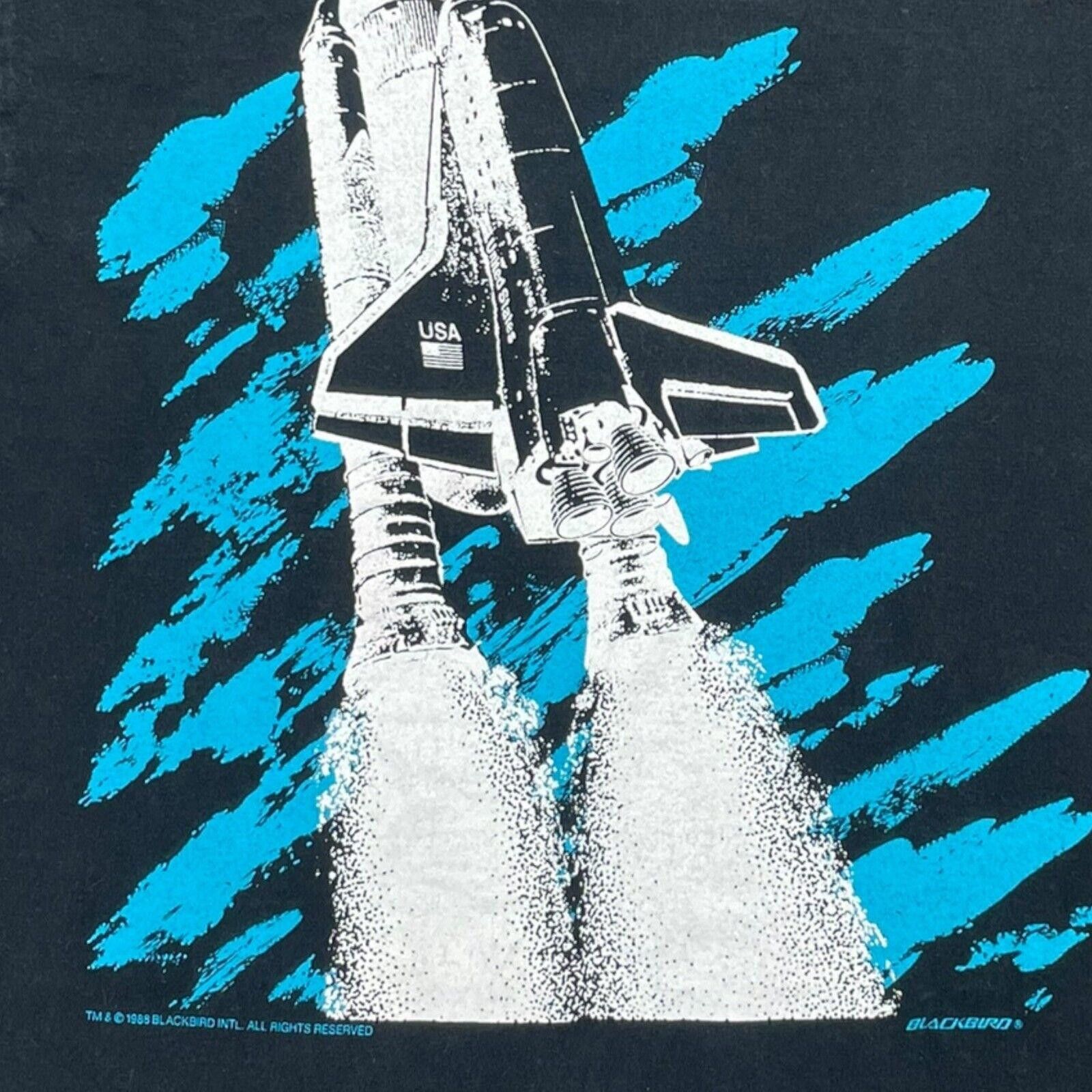 Fruit Of The Loom 1988 Blackbird Space Shuttle Tee Size US L / EU 52-54 / 3 - 5 Thumbnail