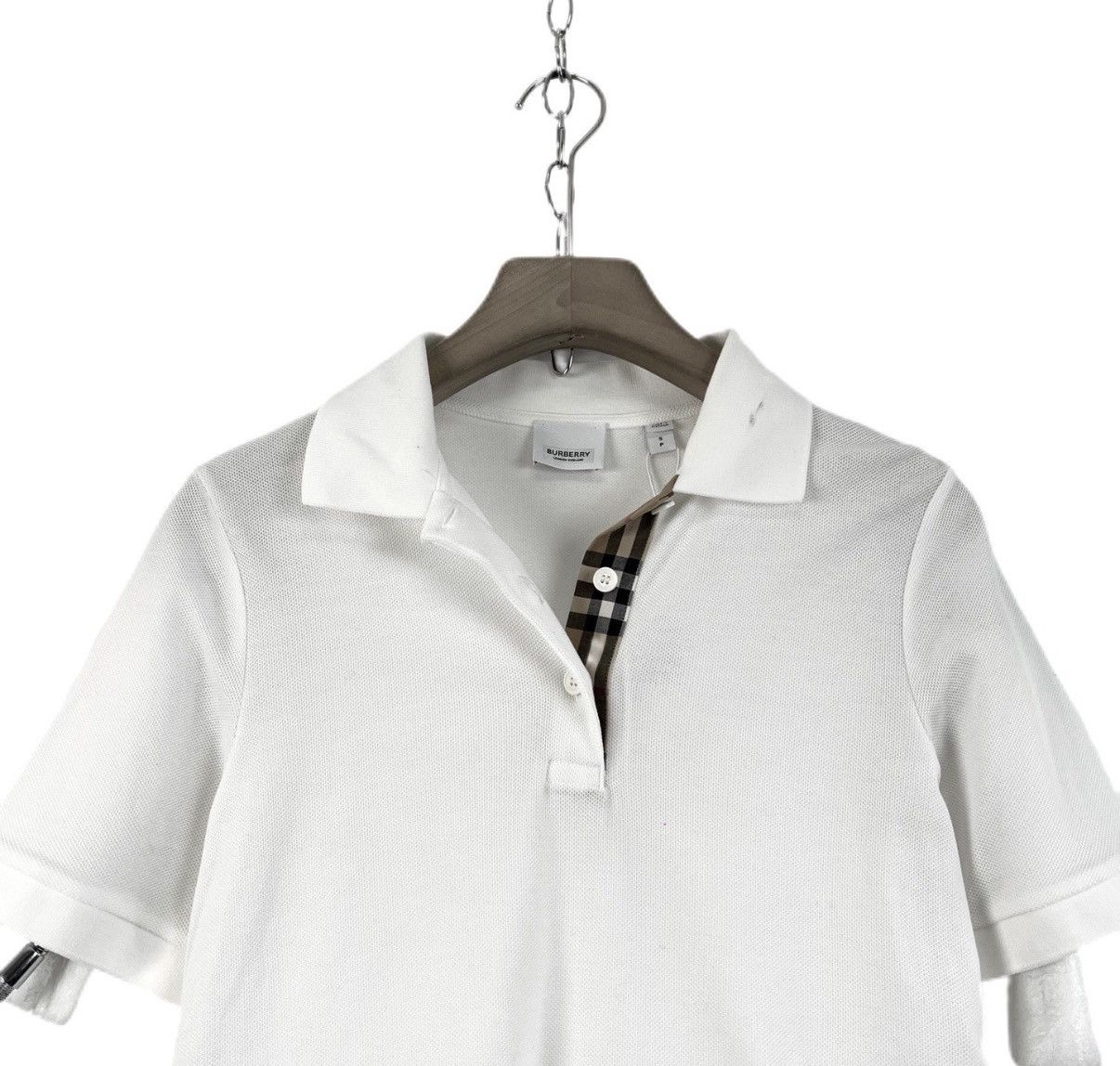 Burberry Burberry White Button Straight Short Sleeve Polo Shirt K12 Size US S / EU 44-46 / 1 - 3 Thumbnail