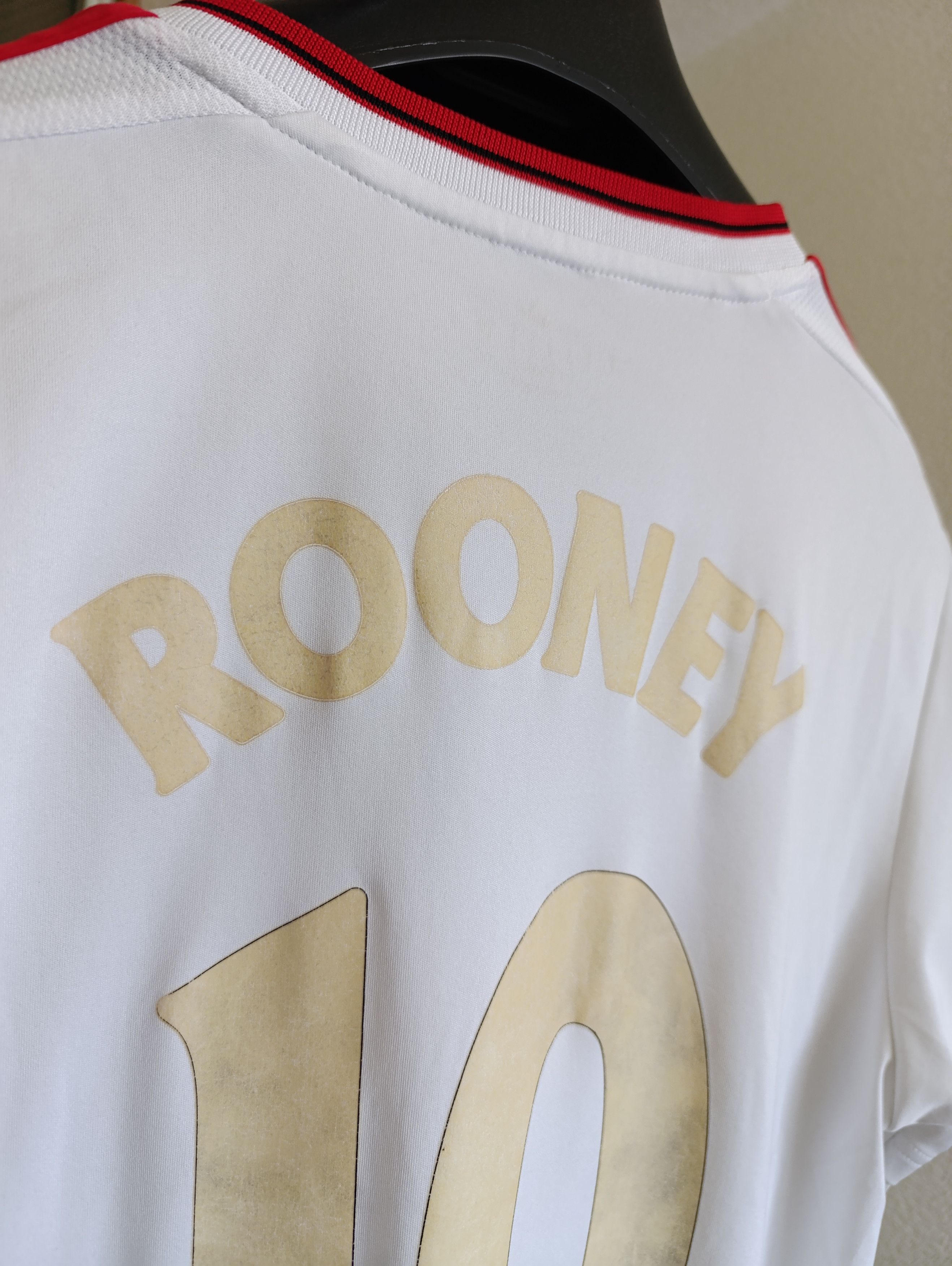 Adidas ADIDAS MANCHESTER UNITED ROONEY MENS JERSEY LONGSLEEVE 15/16 Size US S / EU 44-46 / 1 - 15 Thumbnail