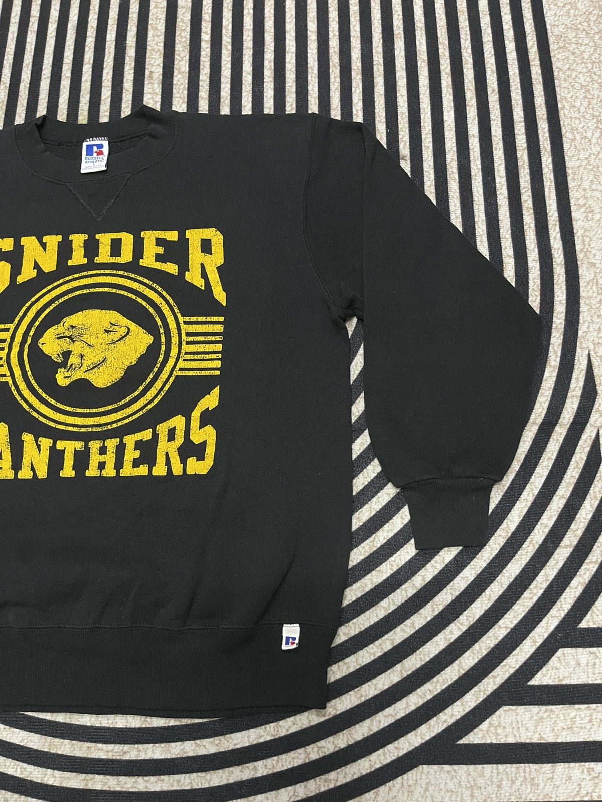 Russell Athletic 90s RUSELL ATHLETIC SNIDER PANTHERS CREWNECK Size US L / EU 52-54 / 3 - 4 Thumbnail