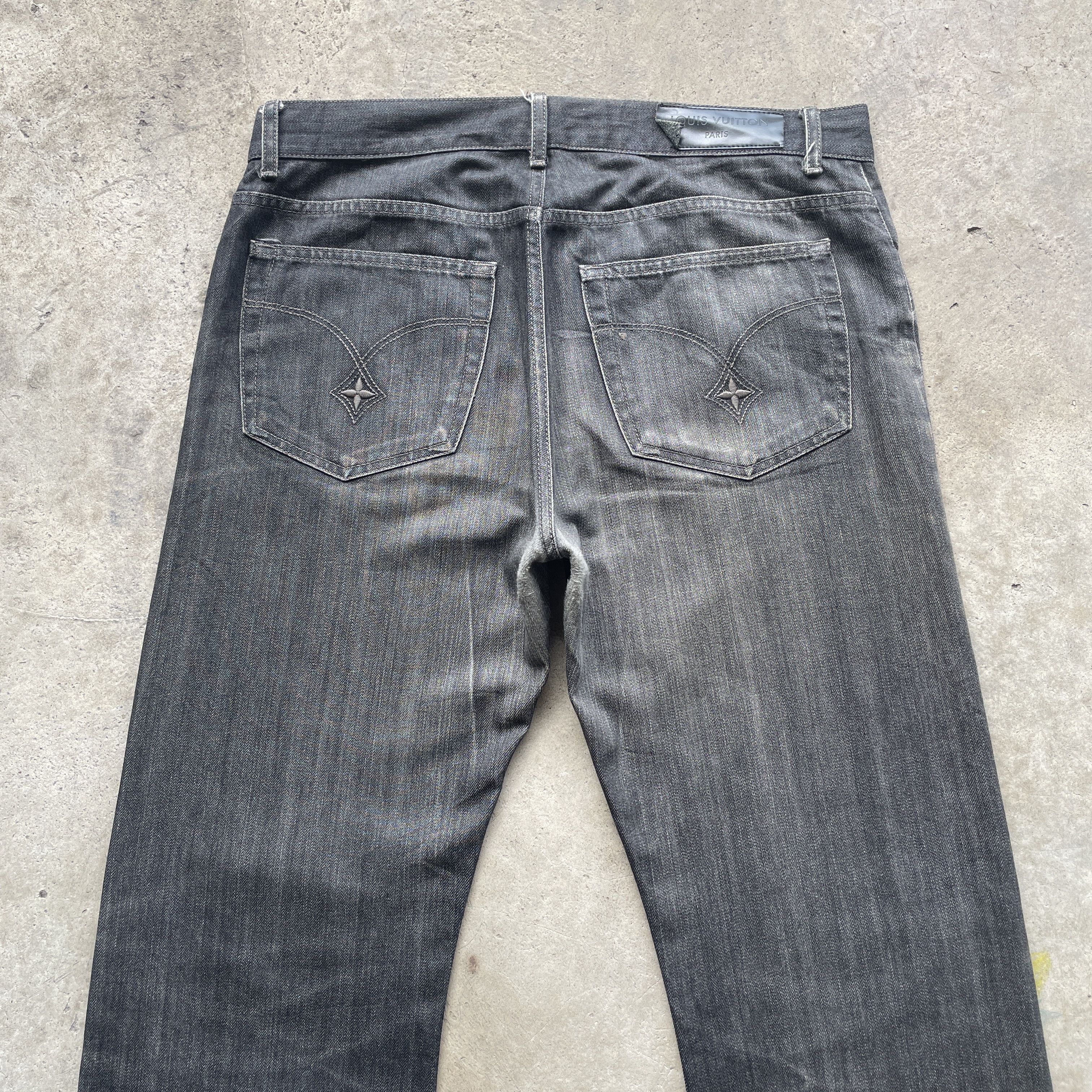 Louis Vuitton W35 VINTAGE LV LOUIS VUITTON PARIS BLACK FADED JEANS PANTS Size US 35 - 14 Thumbnail