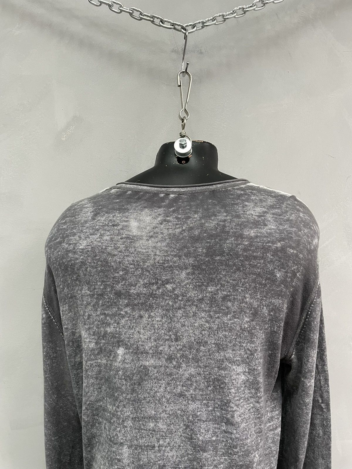 Armani Exchange Armani Exchange grey eagle print Y2K washed longsleeve Size US M / EU 48-50 / 2 - 8 Thumbnail