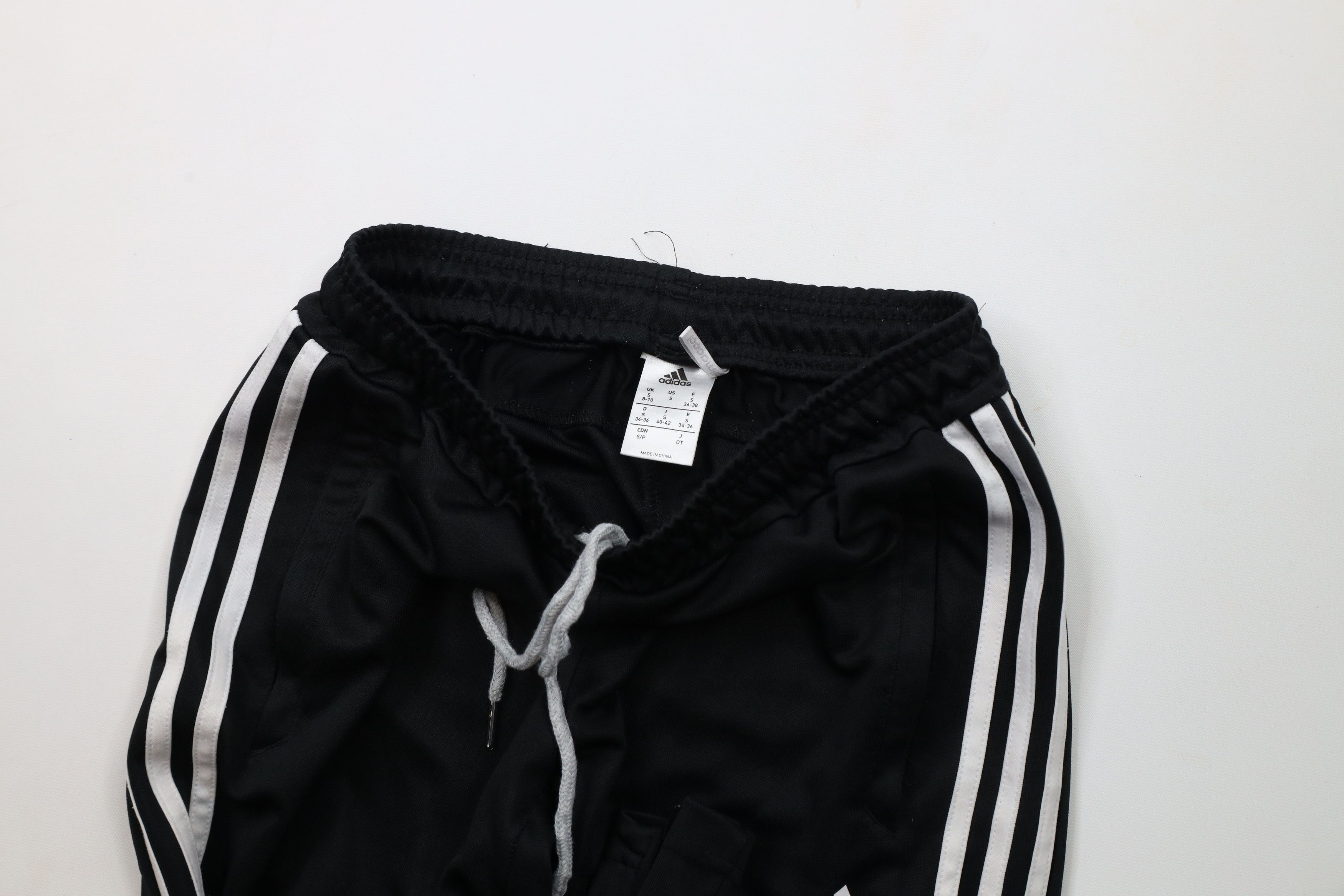 Adidas × Vintage Vintage Adidas Out Striped Tapered Leg Soccer Warm Up Pants Size US 32 / EU 48 - 8 Thumbnail