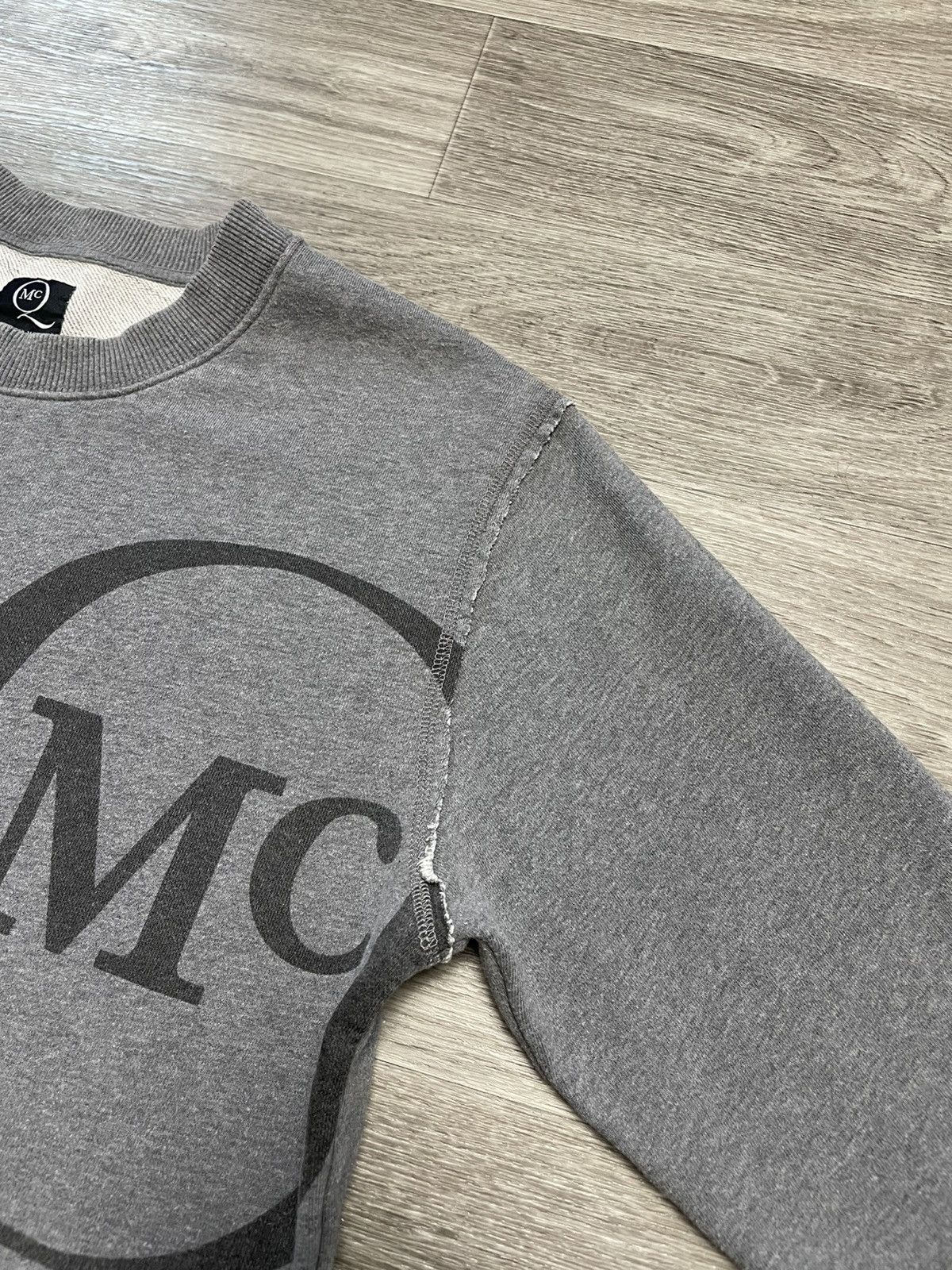 Alexander McQueen Alexander McQueen Big Logo Gray Sweatshirt Crewneck Size US M / EU 48-50 / 2 - 7 Thumbnail