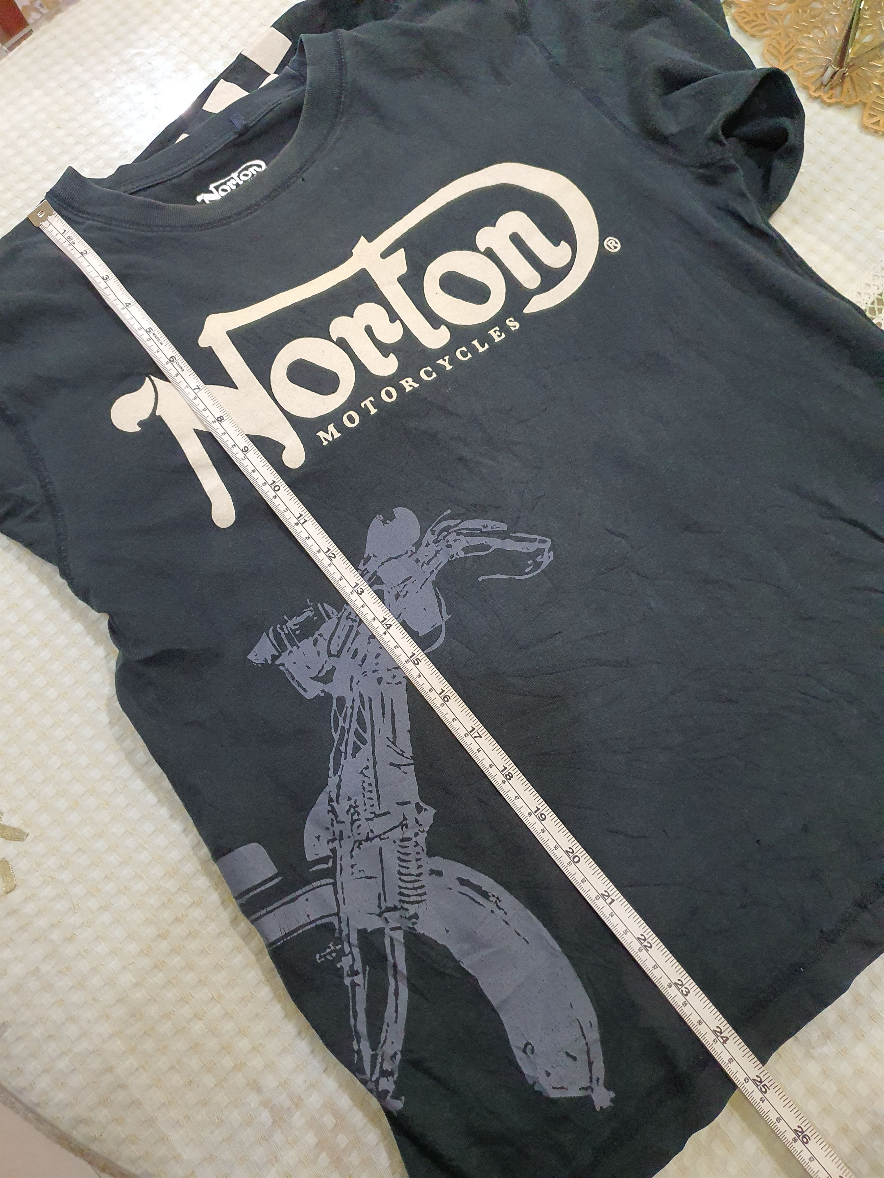 Norton Norton Motorcycles long-sleeve and a motorcycle graphic Size US L / EU 52-54 / 3 - 18 Thumbnail