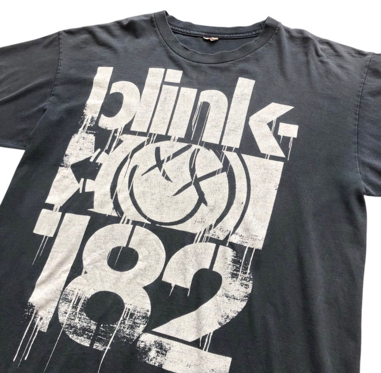 Vintage Vintage Blink-182 T Shirt XL Size US XL / EU 56 / 4 - 3 Thumbnail