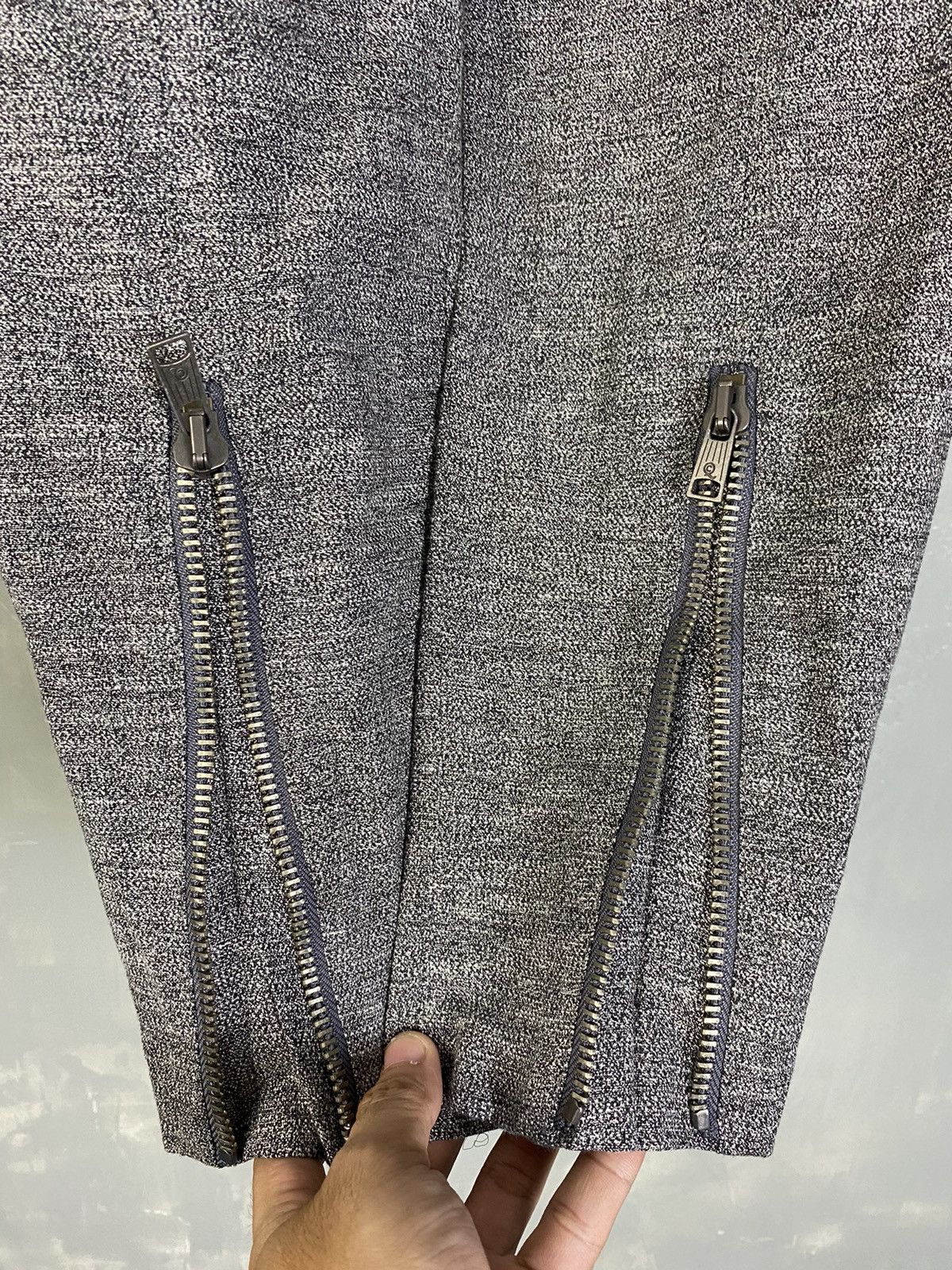 Alexander McQueen Alexander McQueen Ankle Zip Wool Pants Size 28" / US 6 / IT 42 - 4 Thumbnail
