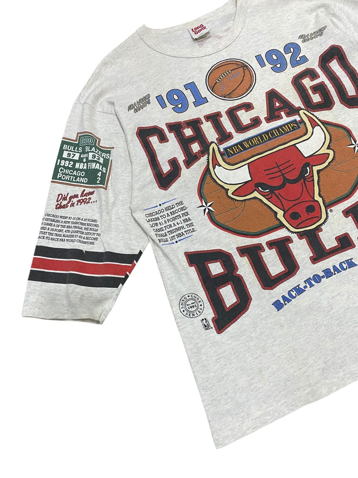 Vintage 🔥True Vintage 1993 NBA Chicago Bulls Back to Back Champs Size US L / EU 52-54 / 3 - 5 Thumbnail