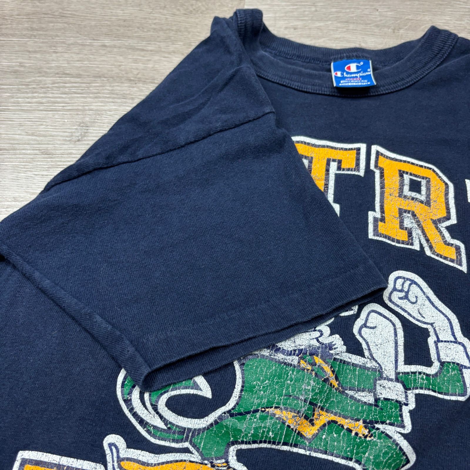 Champion × Vintage Vintage 80s 90s Champion Notre Dame Fighting Irish Shirt L Size US L / EU 52-54 / 3 - 8 Thumbnail