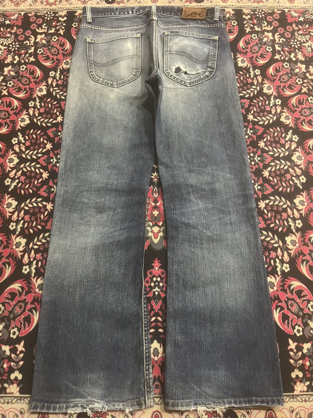 Lee Vintage Japan Lee Rider Blue Faded Wash Distress Flare Jeans Size US 32 / EU 48 - 2 Thumbnail
