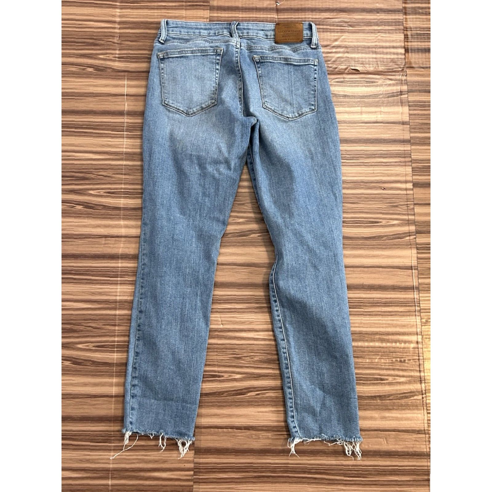 Lucky Brand Lucky Brand Lolita super Skinny Jeans Women's Blue Denim size 6/28, 5-Pocket Design, Zip Closure, Stretch, Medium Wash, Vintage Size 28" / US 6 / IT 42 - 2 Thumbnail