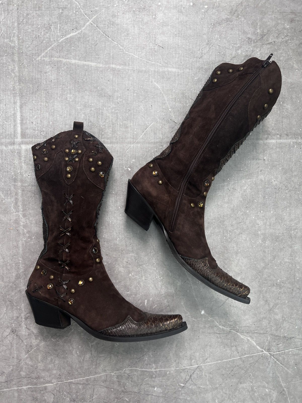 If Six Was Nine Western Style python snake Leather Cowboy Boots Studded 41 Size US 8 / EU 41 - 2 Thumbnail