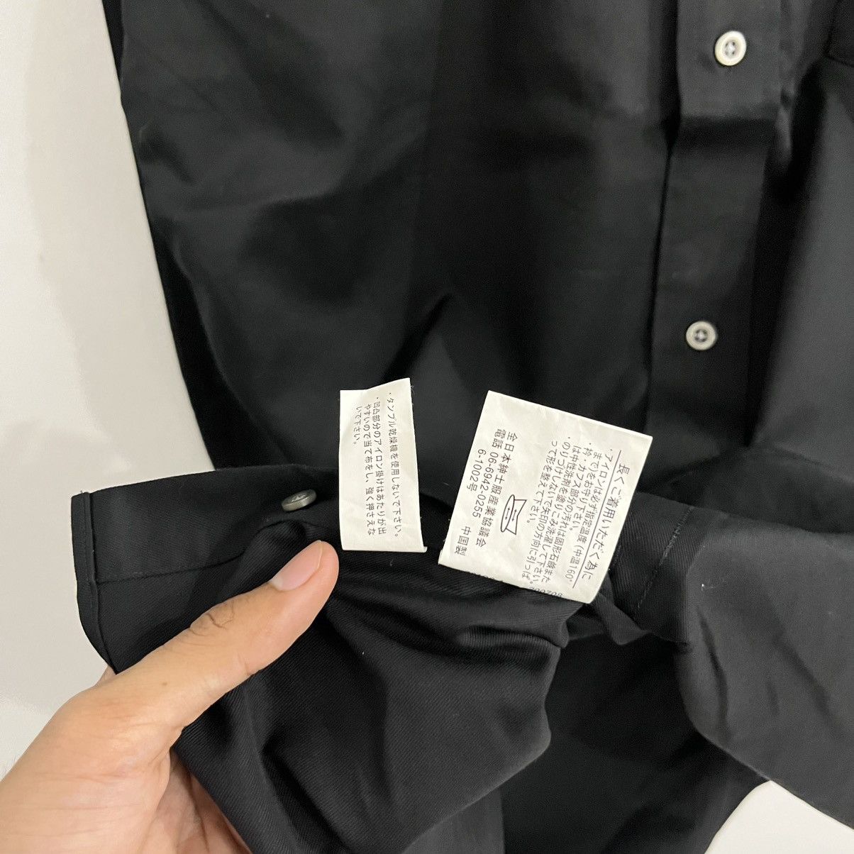Japanese Brand Kansai Yamamoto Black Basic Button Up Easy Iron Size US M / EU 48-50 / 2 - 4 Thumbnail
