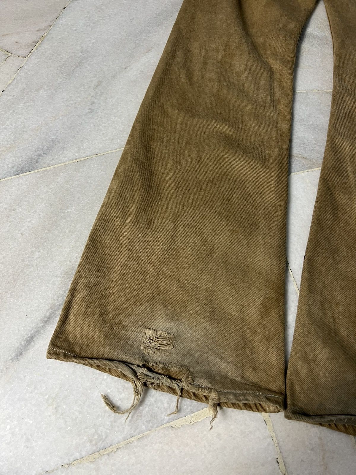 If Six Was Nine × Japanese Brand × Le Grande Bleu (L.G.B.) 💥FLARE💥 VINTAGE BLUE WAY DISTRESSED FLARE JEANS VERY RARE Size US 30 / EU 46 - 8 Thumbnail