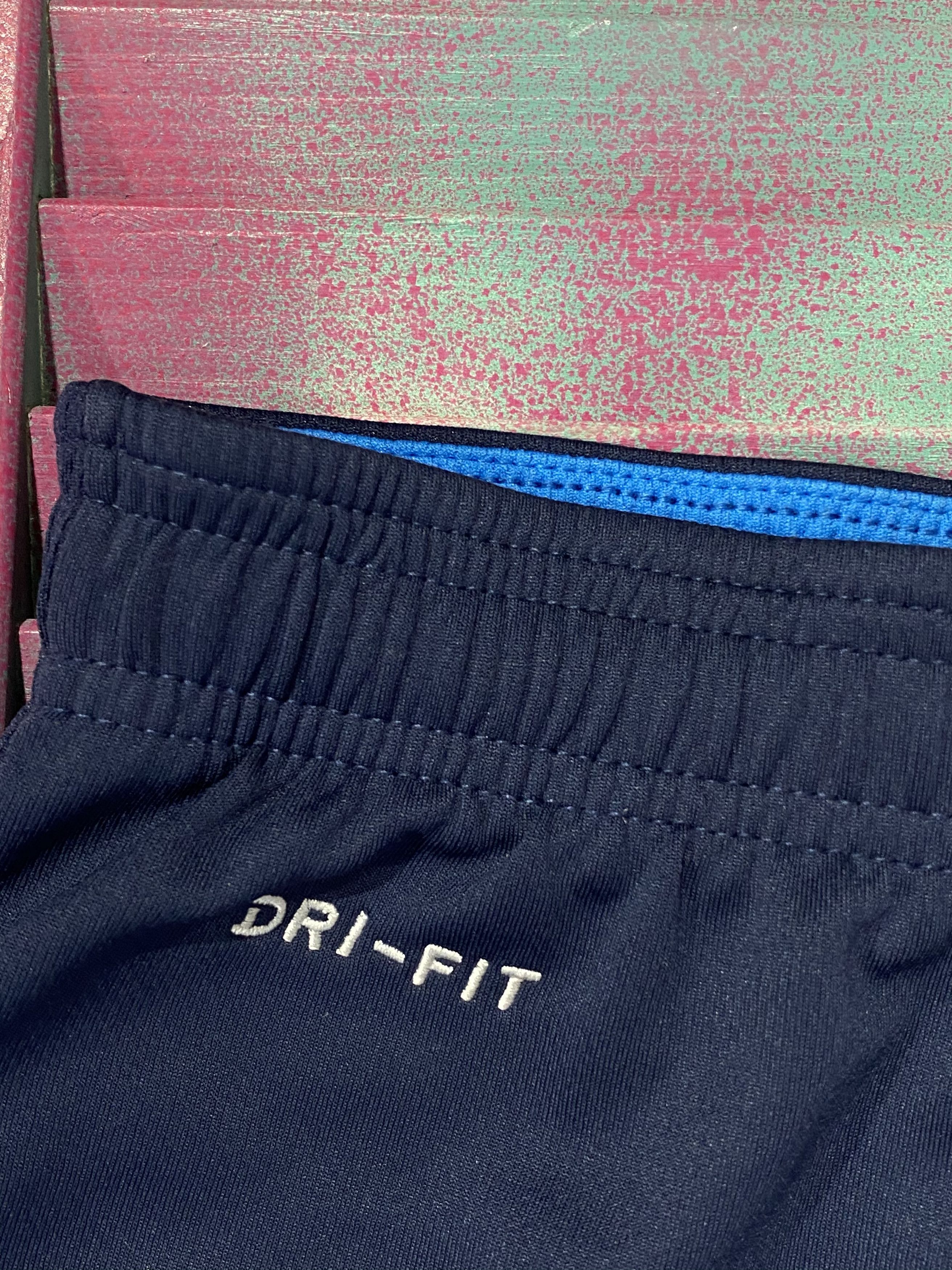 Nike Vintage Y2K Nike Blue Shorts Size US 32 / EU 48 - 3 Thumbnail