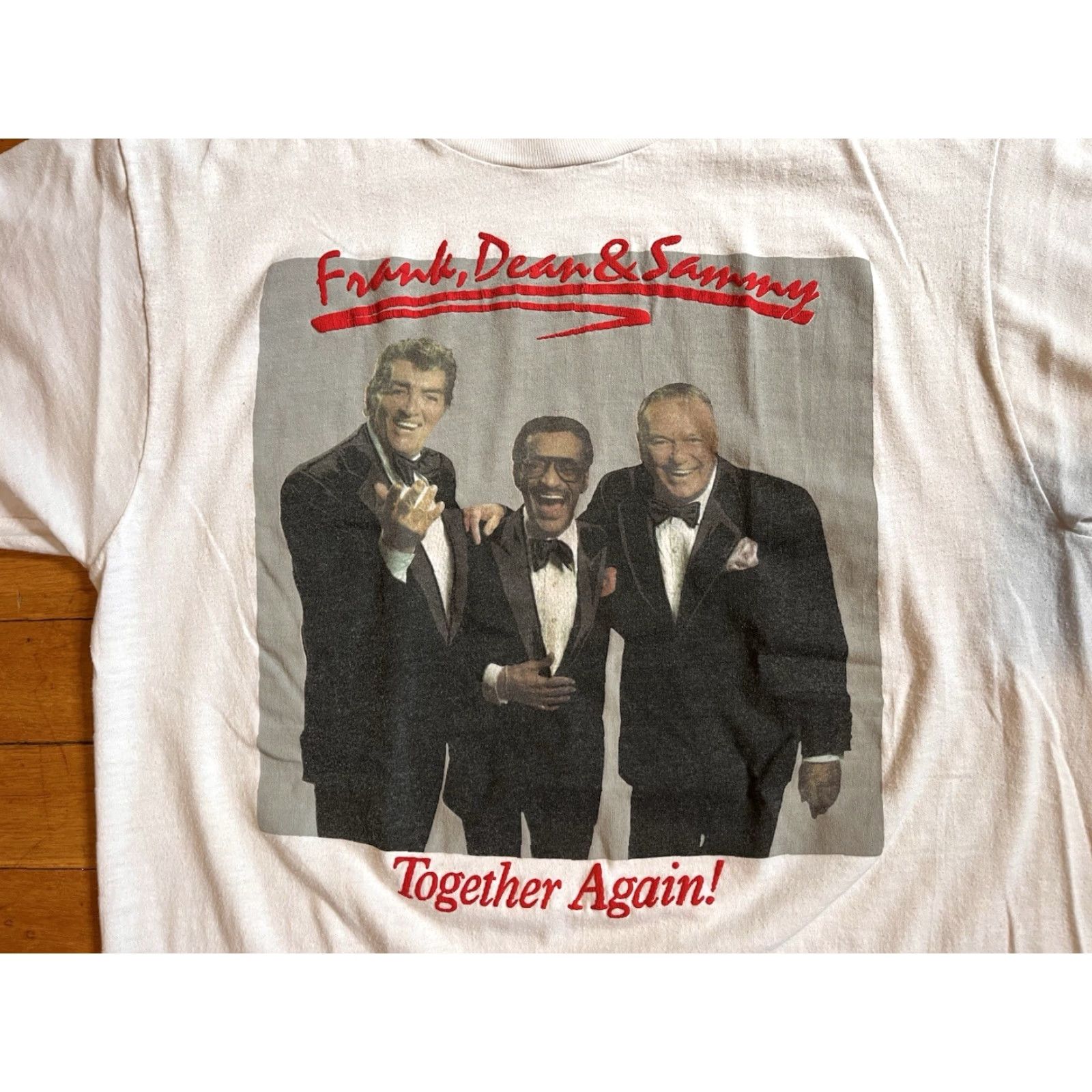 Hanes VINTAGE Rat Pack Shirt Frank Sinatra Dean Martin Sammy Davis Jr L (Fits M) 80s Size US M / EU 48-50 / 2 - 3 Thumbnail