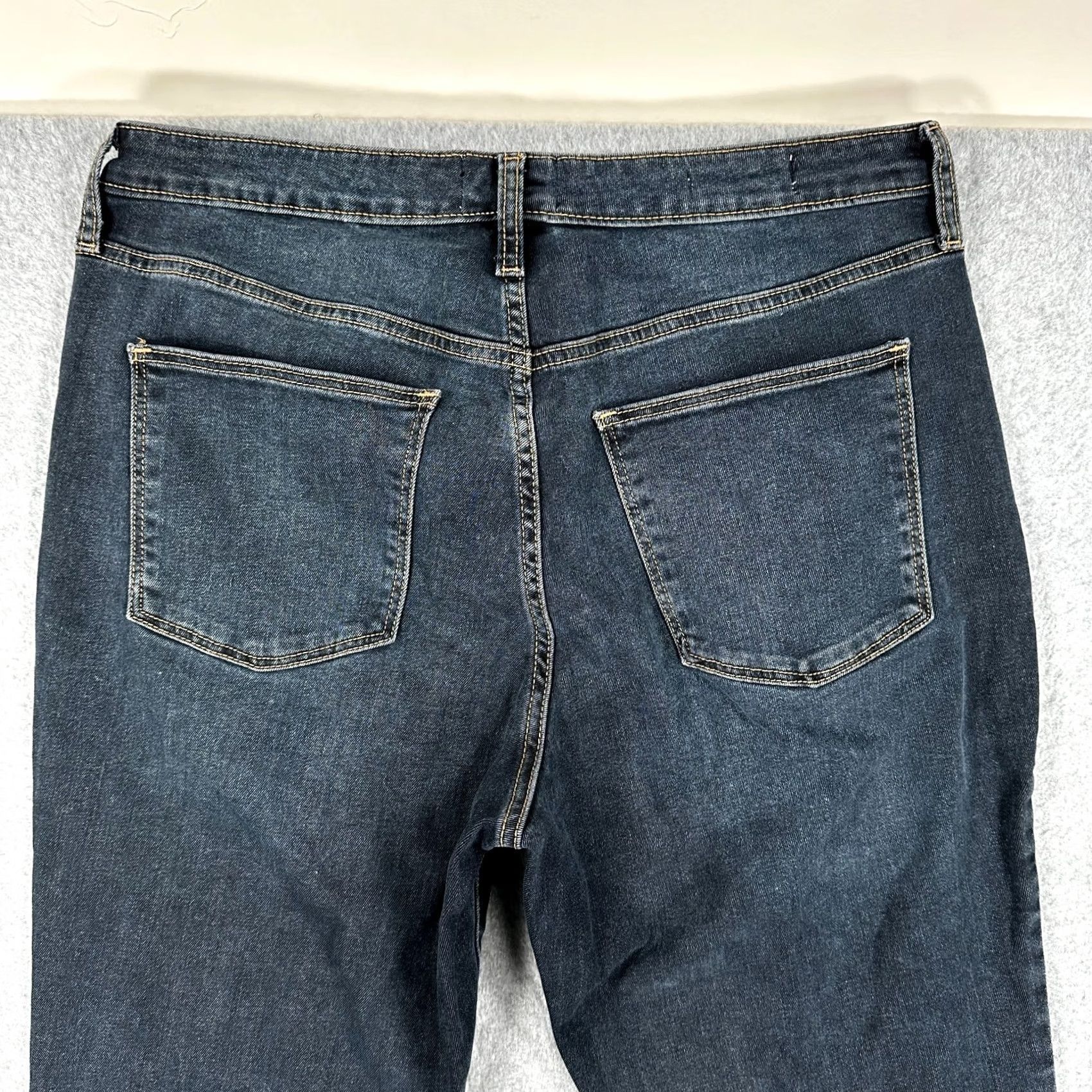 Vintage VINTAGE NOT Vintage? No. Universal Thread Bootcut Jeans Blue Women's 14/32R High Rise Medium Wash Pockets Size 36" / US 14 / IT 50 - 2 Thumbnail